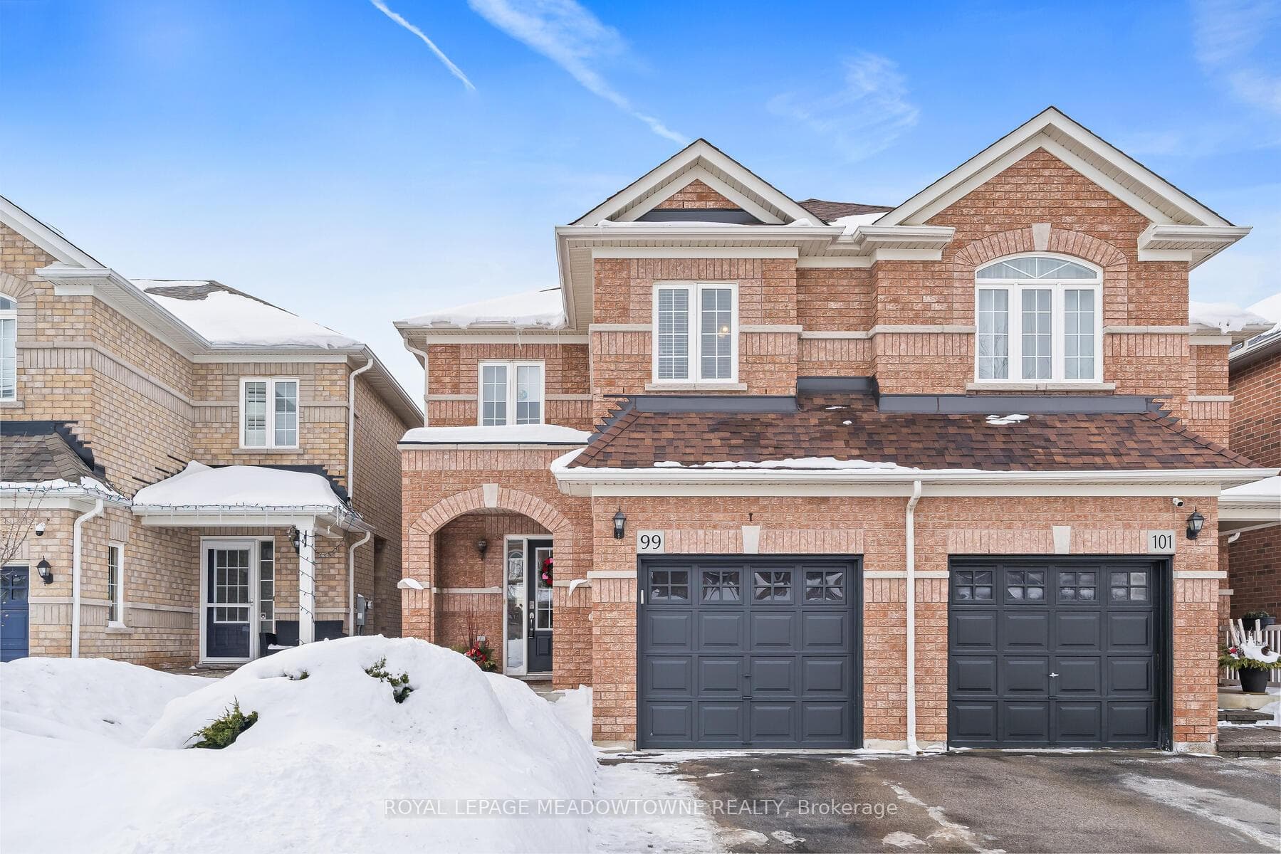 Great curb appeal on a quiet street