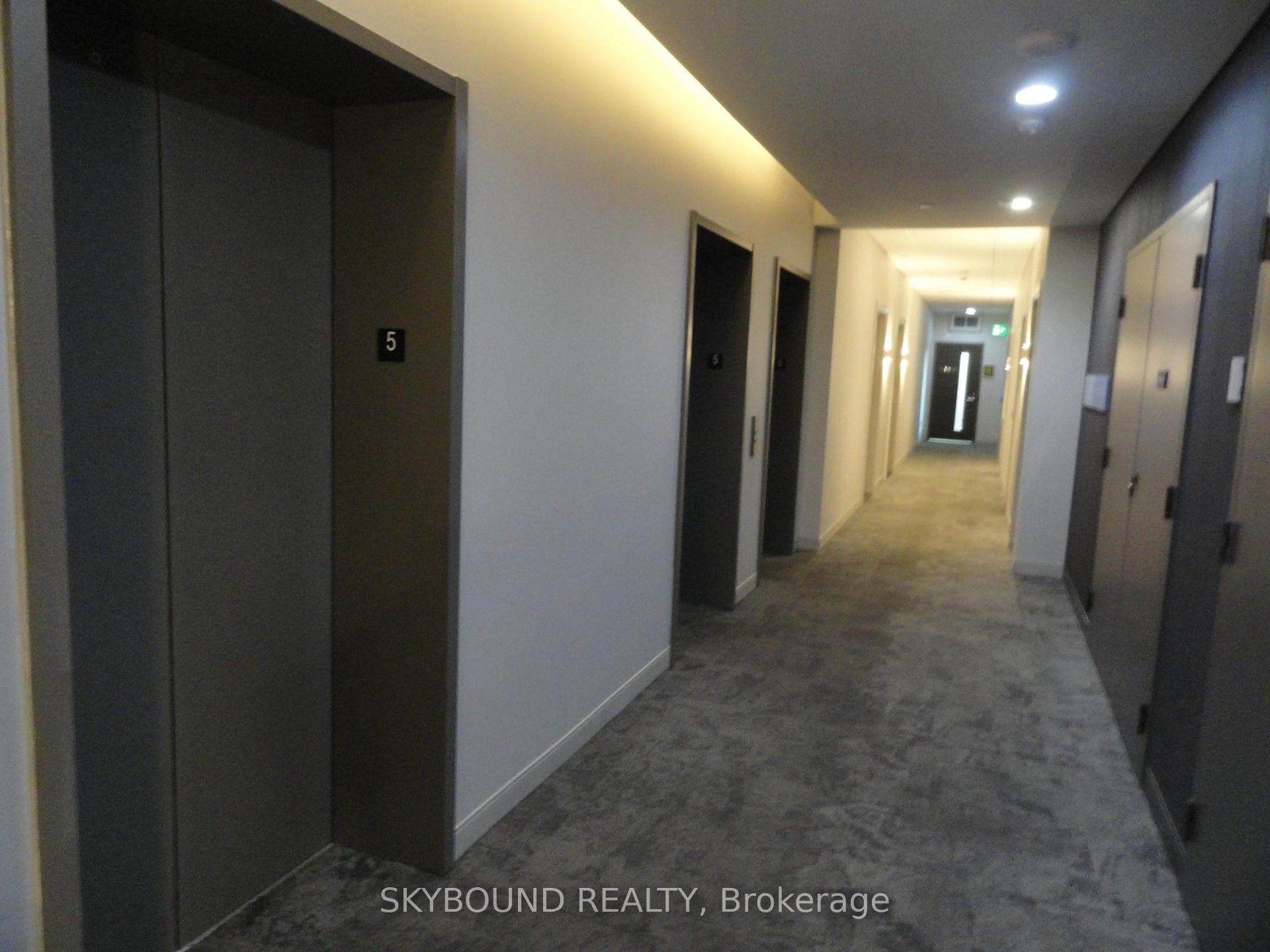 2560 Eglinton Avenue Unit #501 photo 8