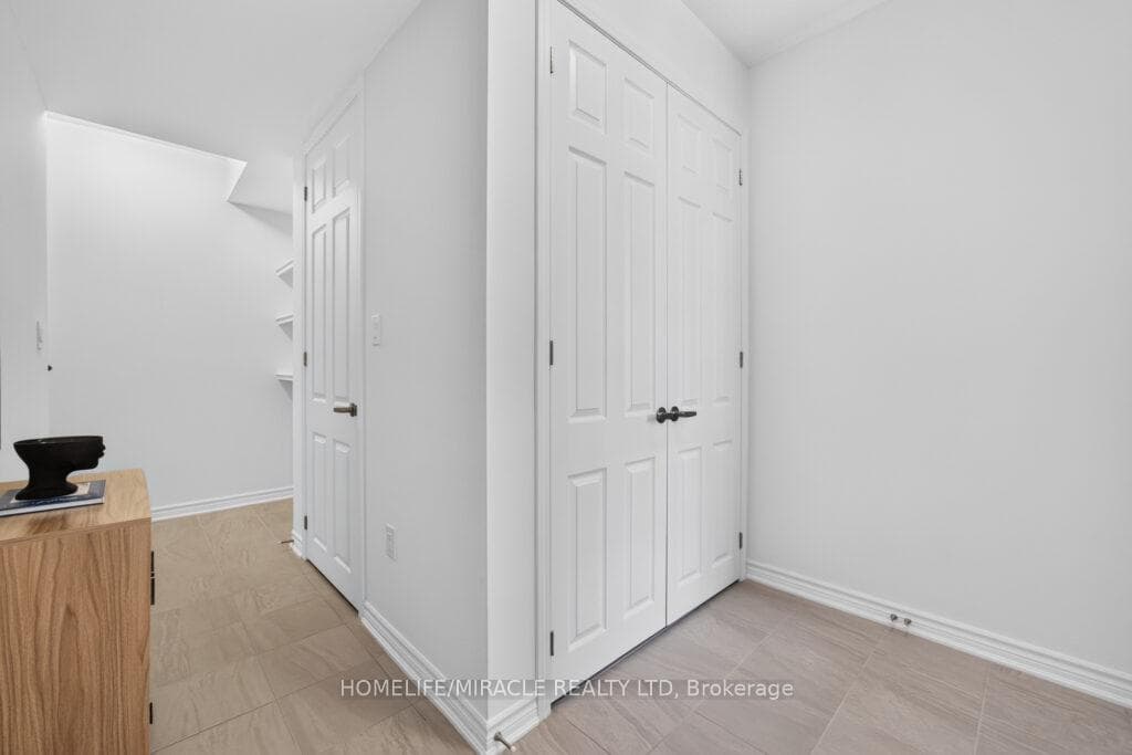 1317 Leriche Way Unit 76 photo 5
