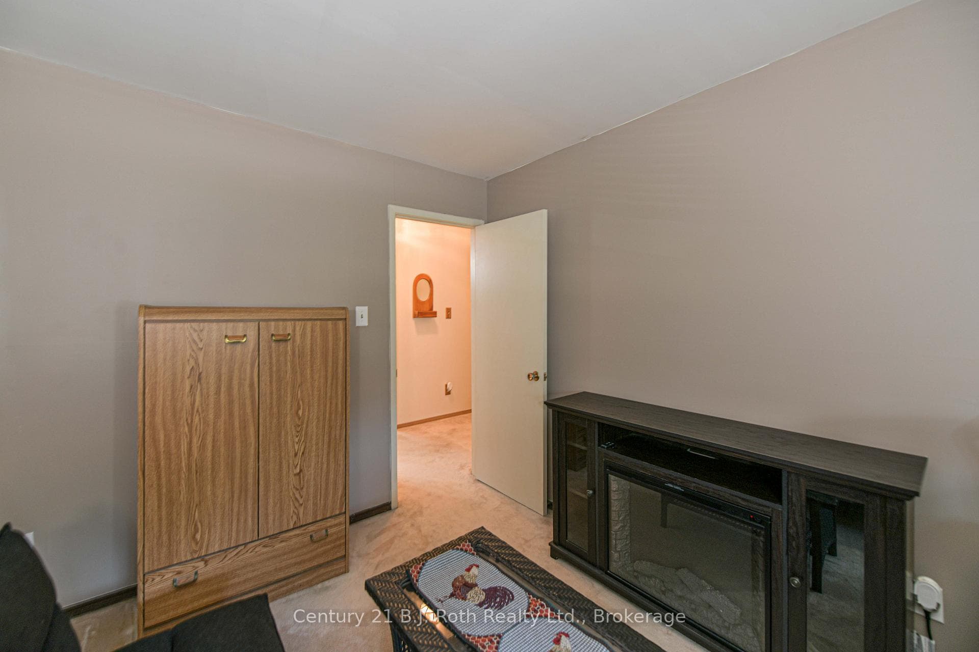441 Barrie Road Unit 35 photo 27