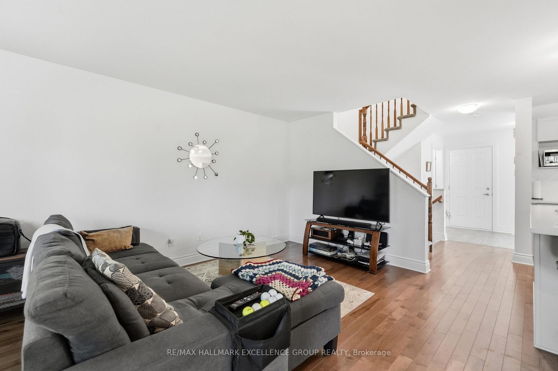 241 Dion Avenue photo 19