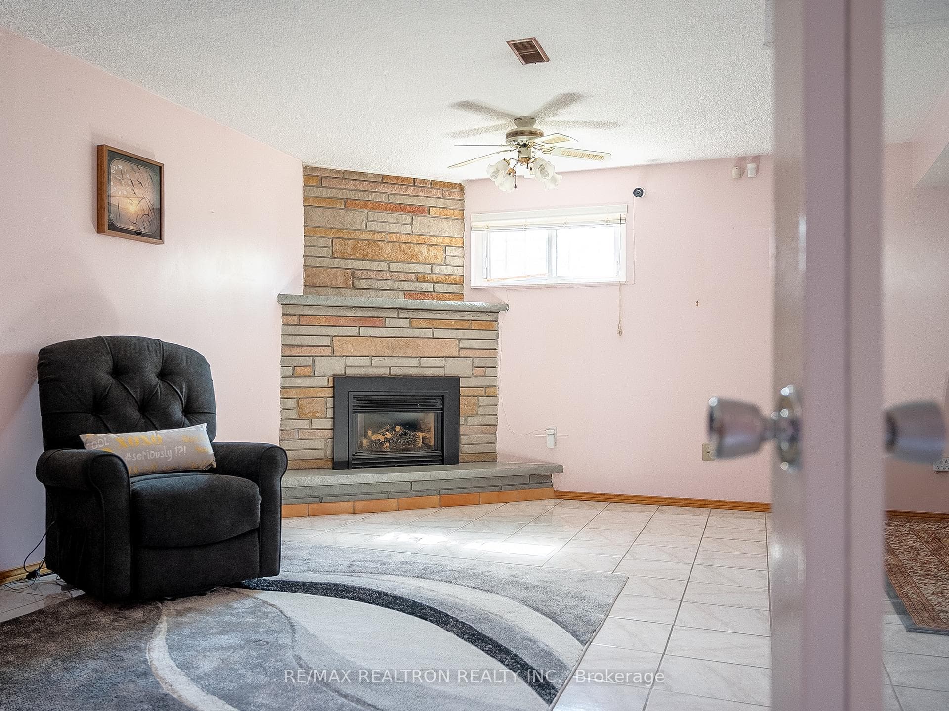 52 Magellan Drive photo 22