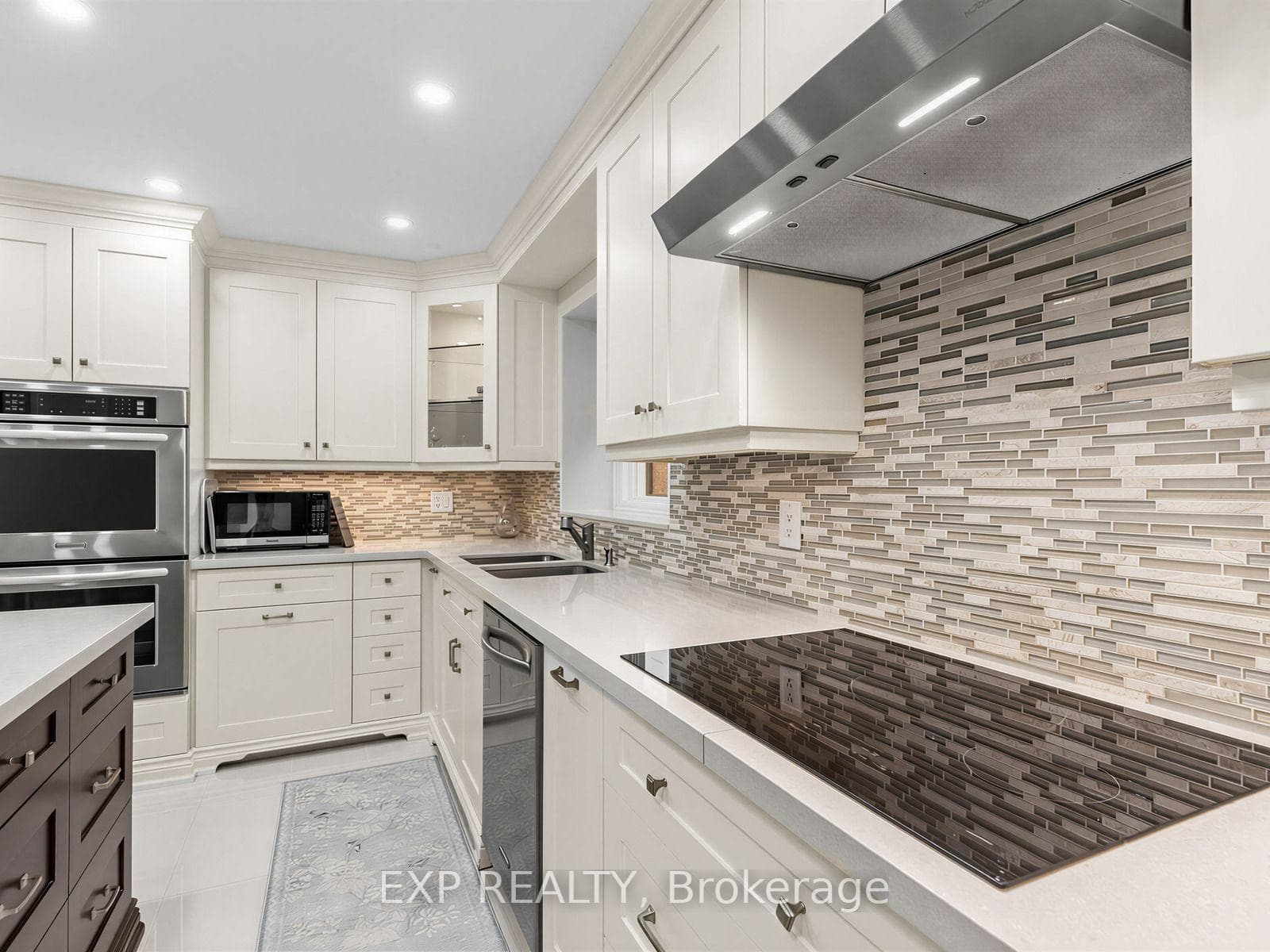 129 Franklin Avenue photo 11