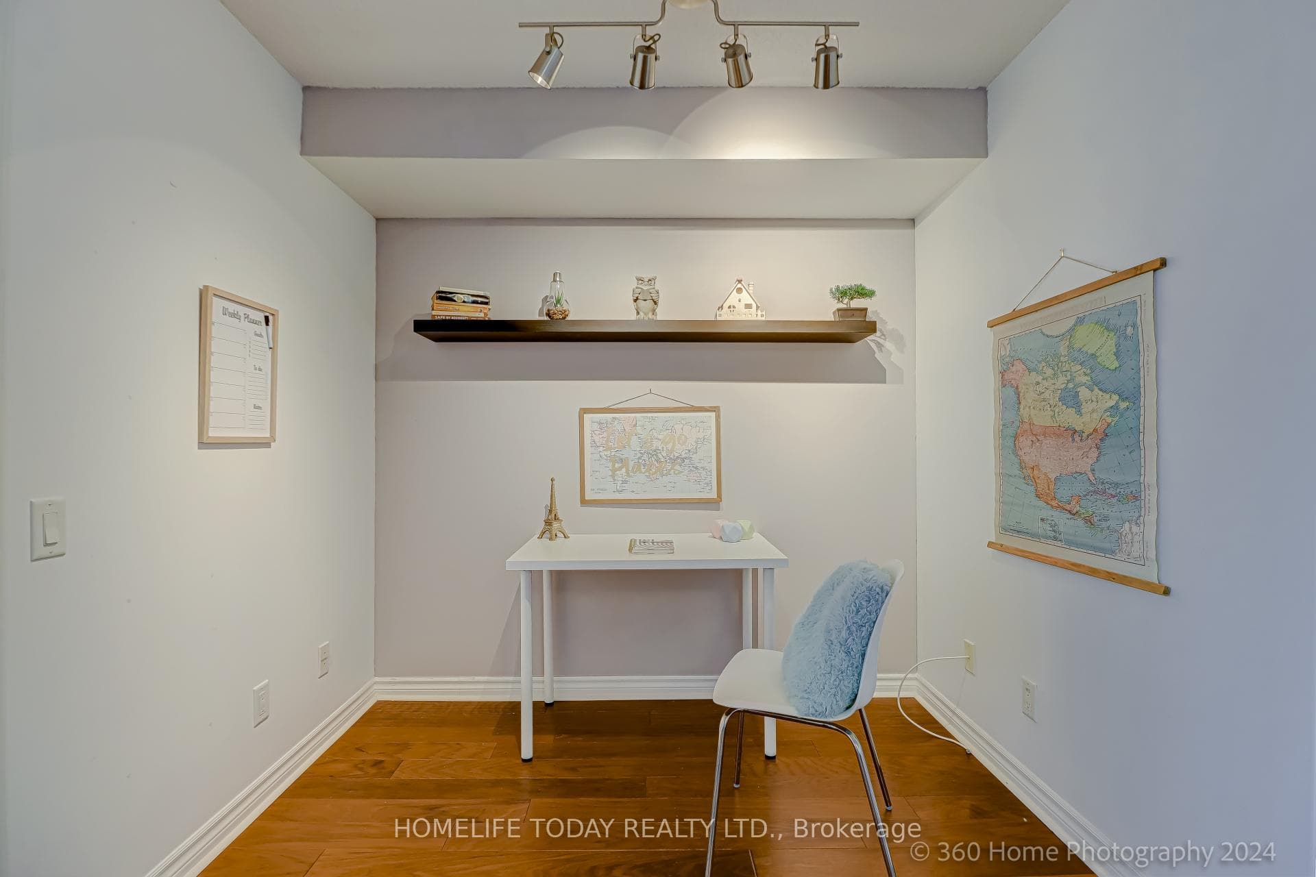 8 Mondeo Drive Unit 1214 photo 12