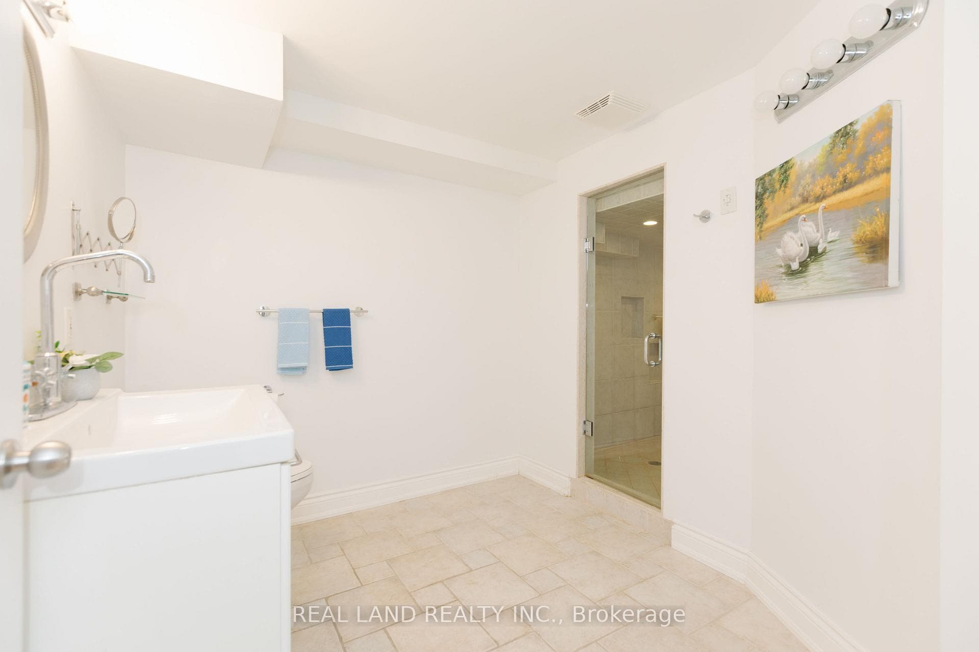 5 Rochester Hill Street photo 39
