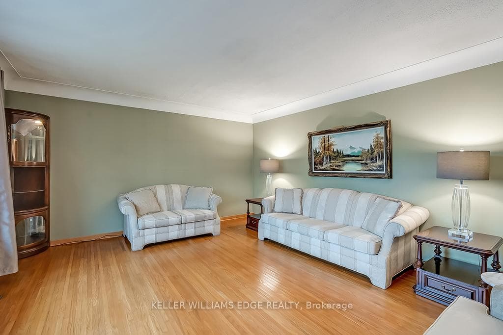 593 Arlington Boulevard photo 6