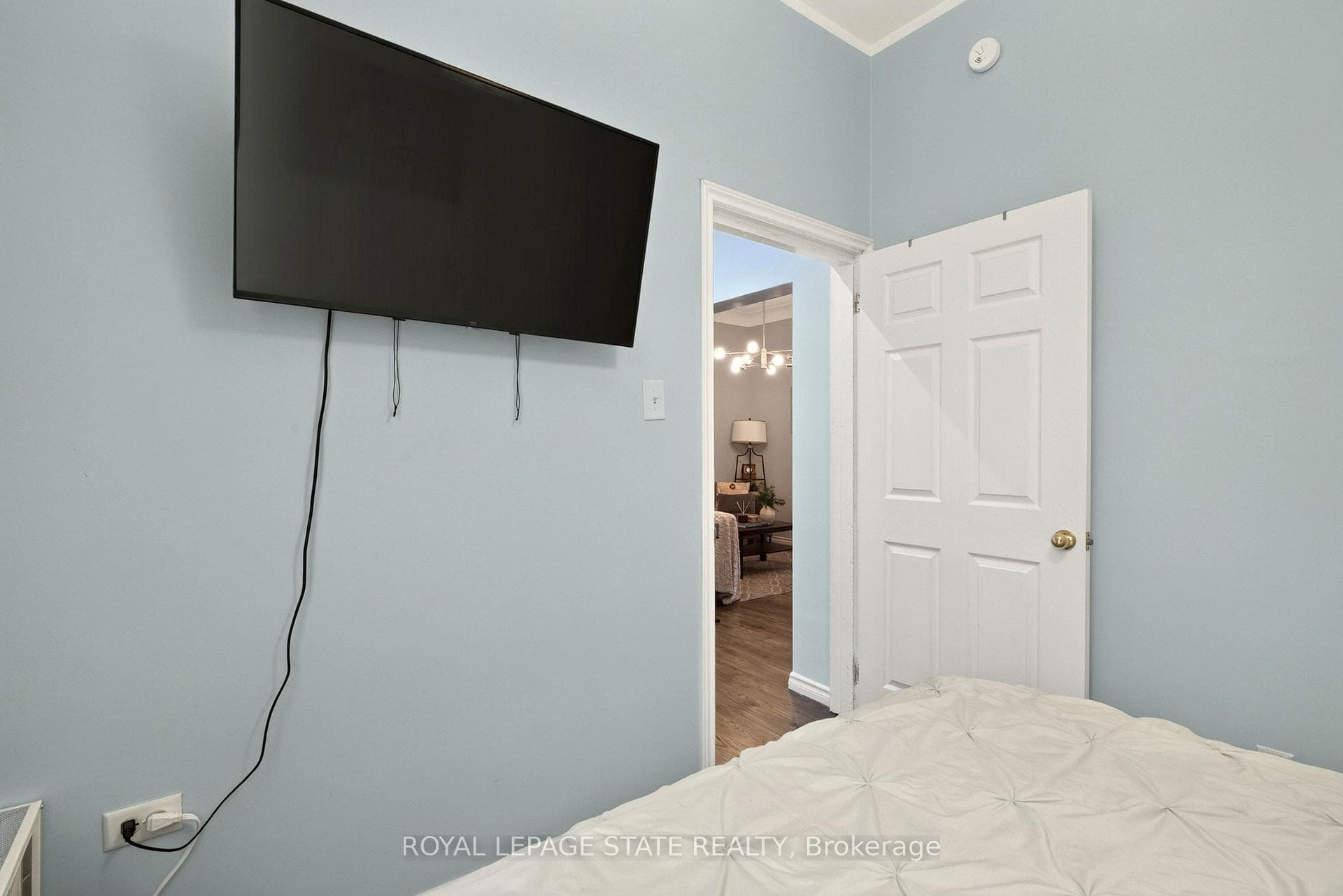66 Beechwood Avenue photo 24