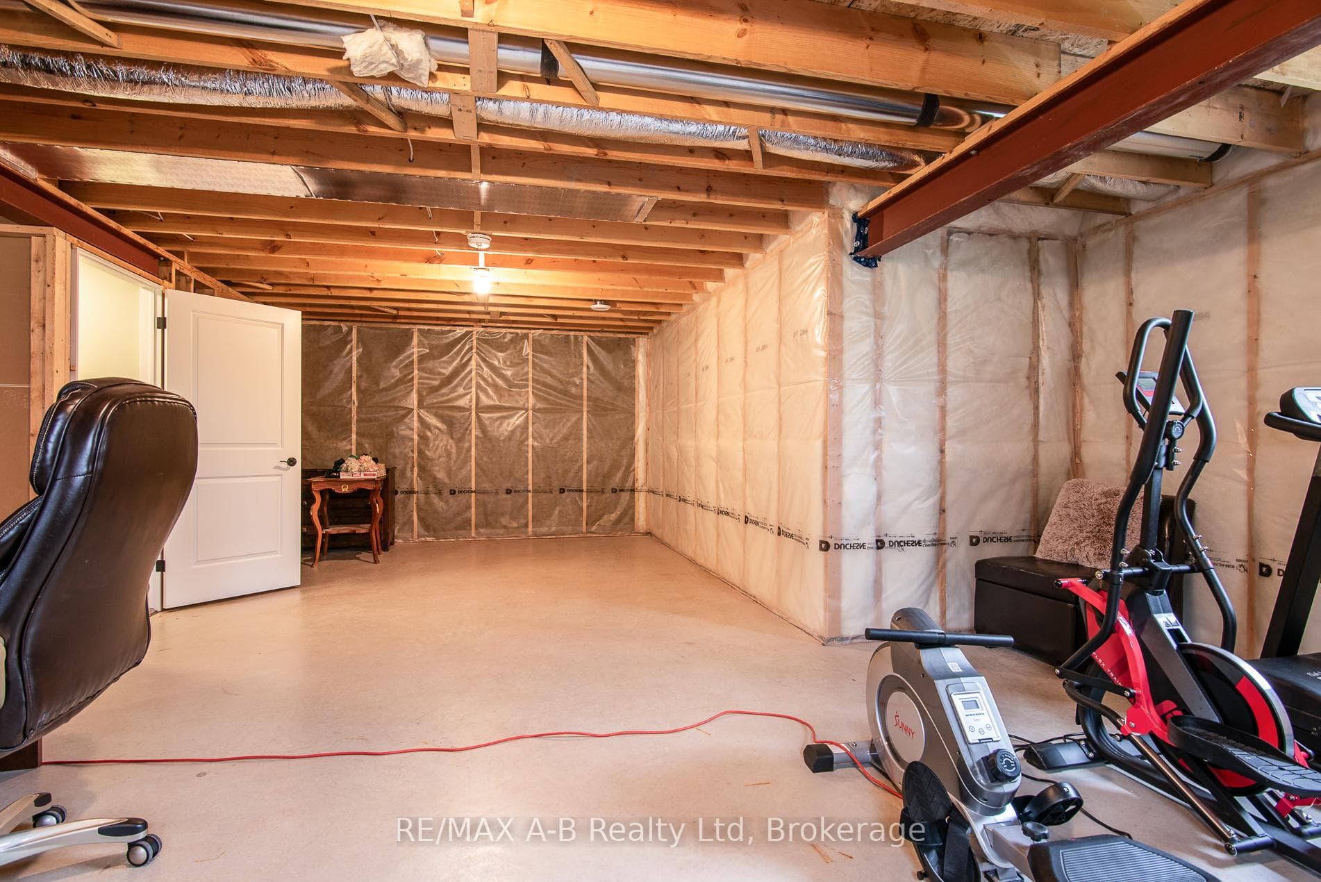 172 Hooper Street photo 32