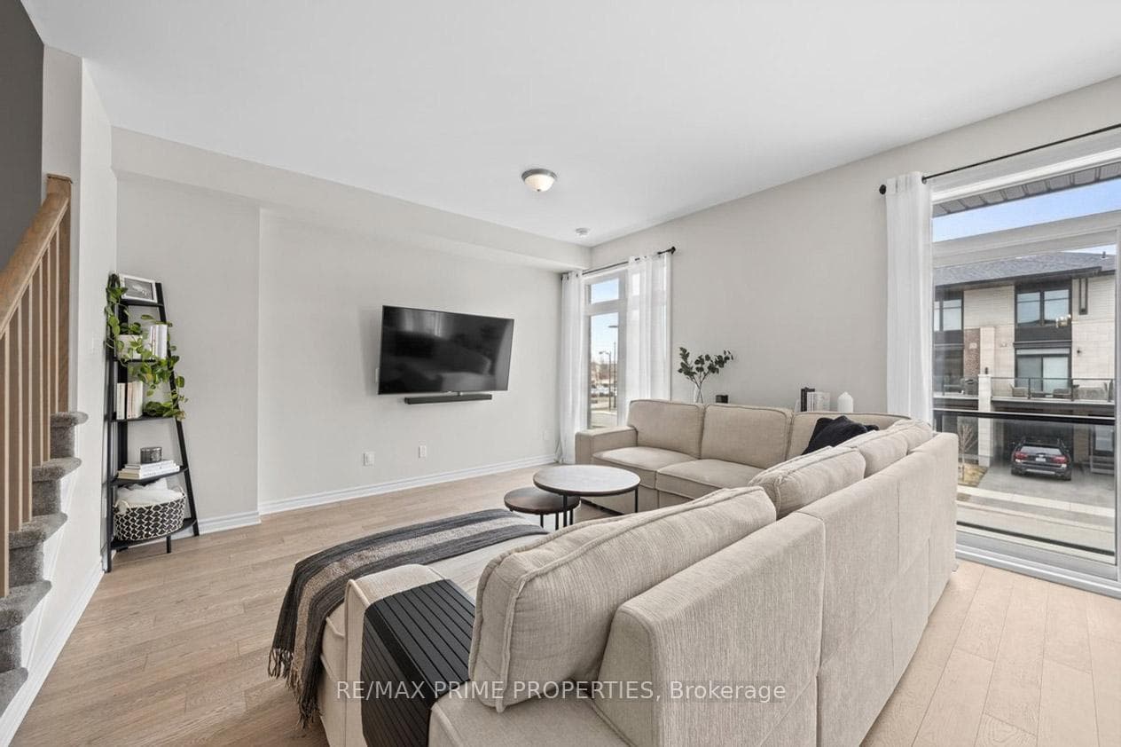 274 Pastel Way photo 21