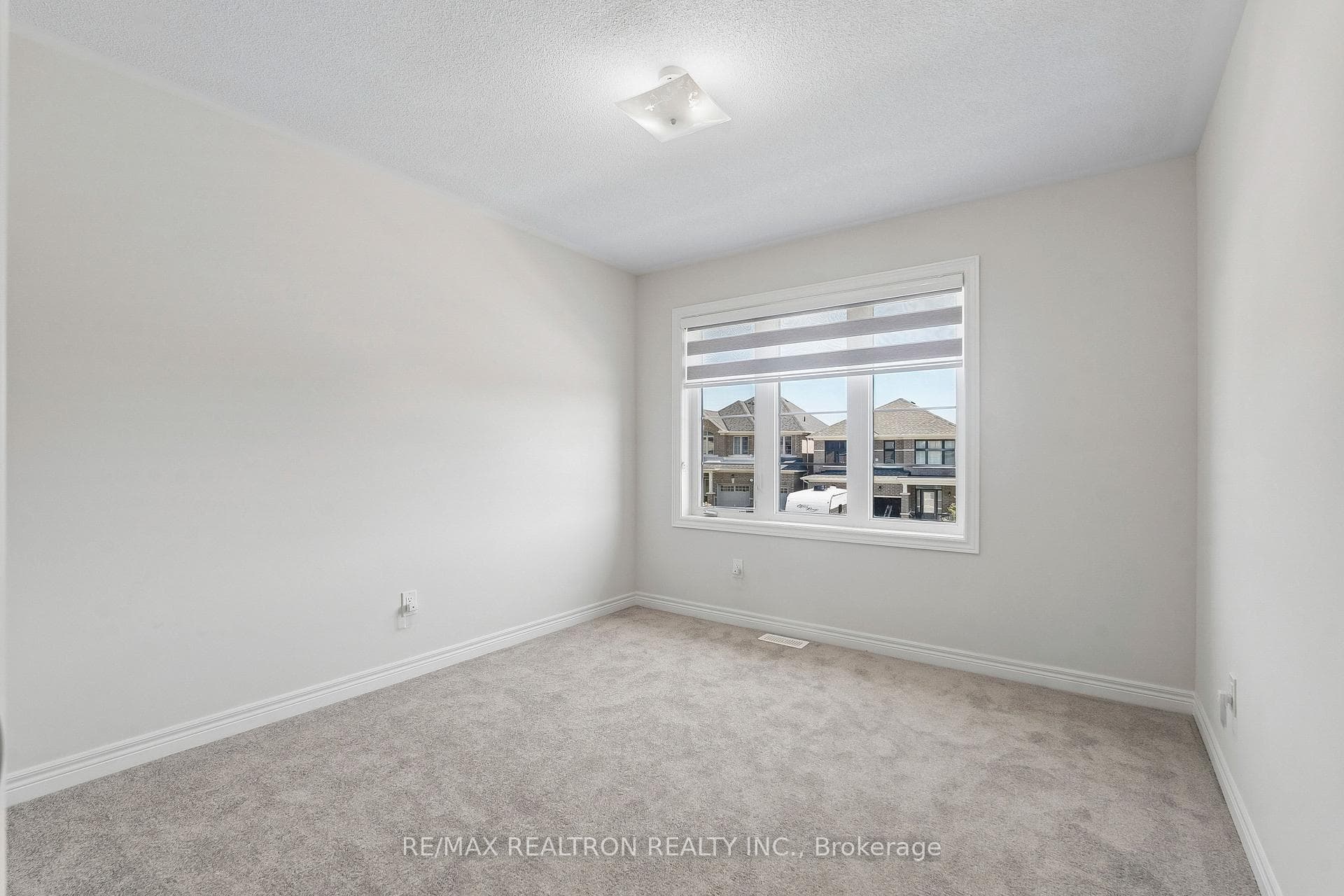 14 Sam Battaglia Cres Crescent photo 32