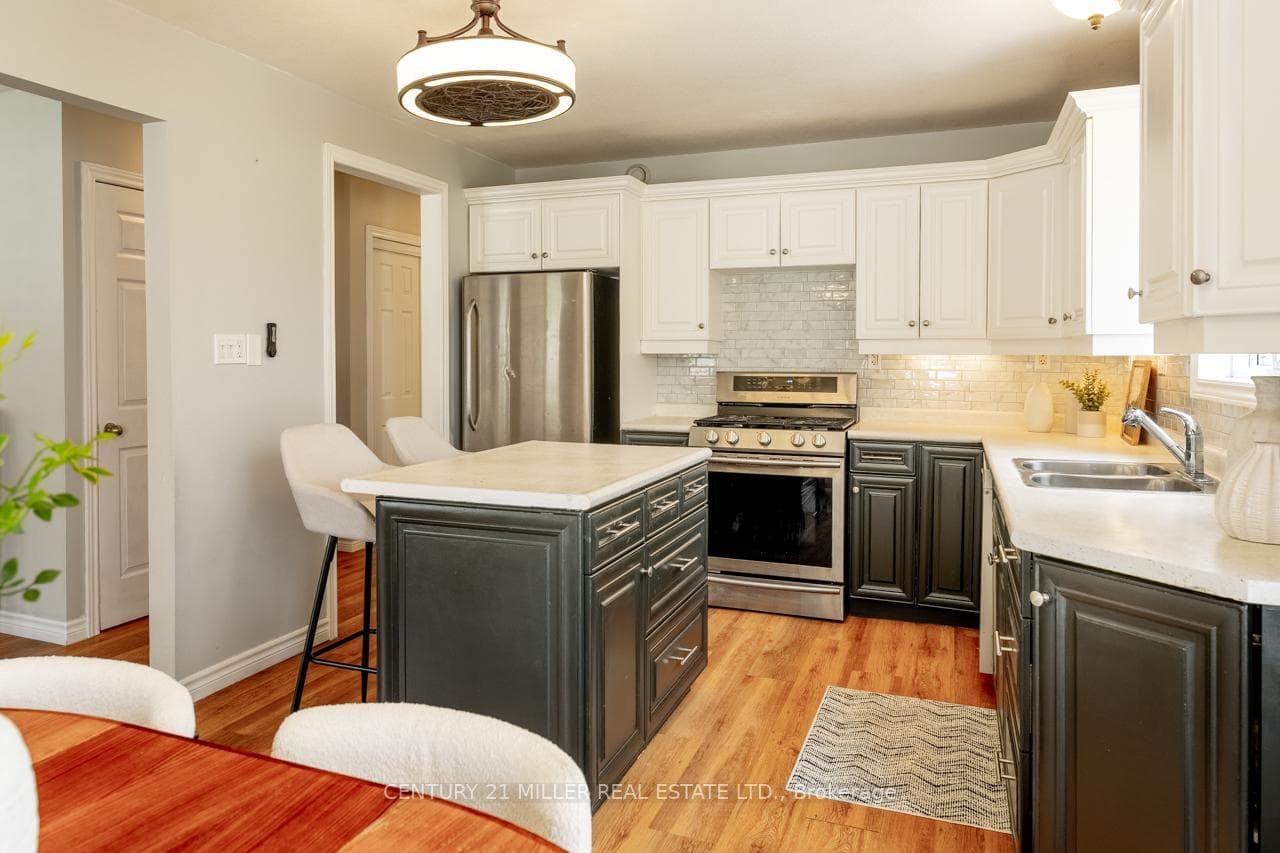 120 Charles Street photo 8