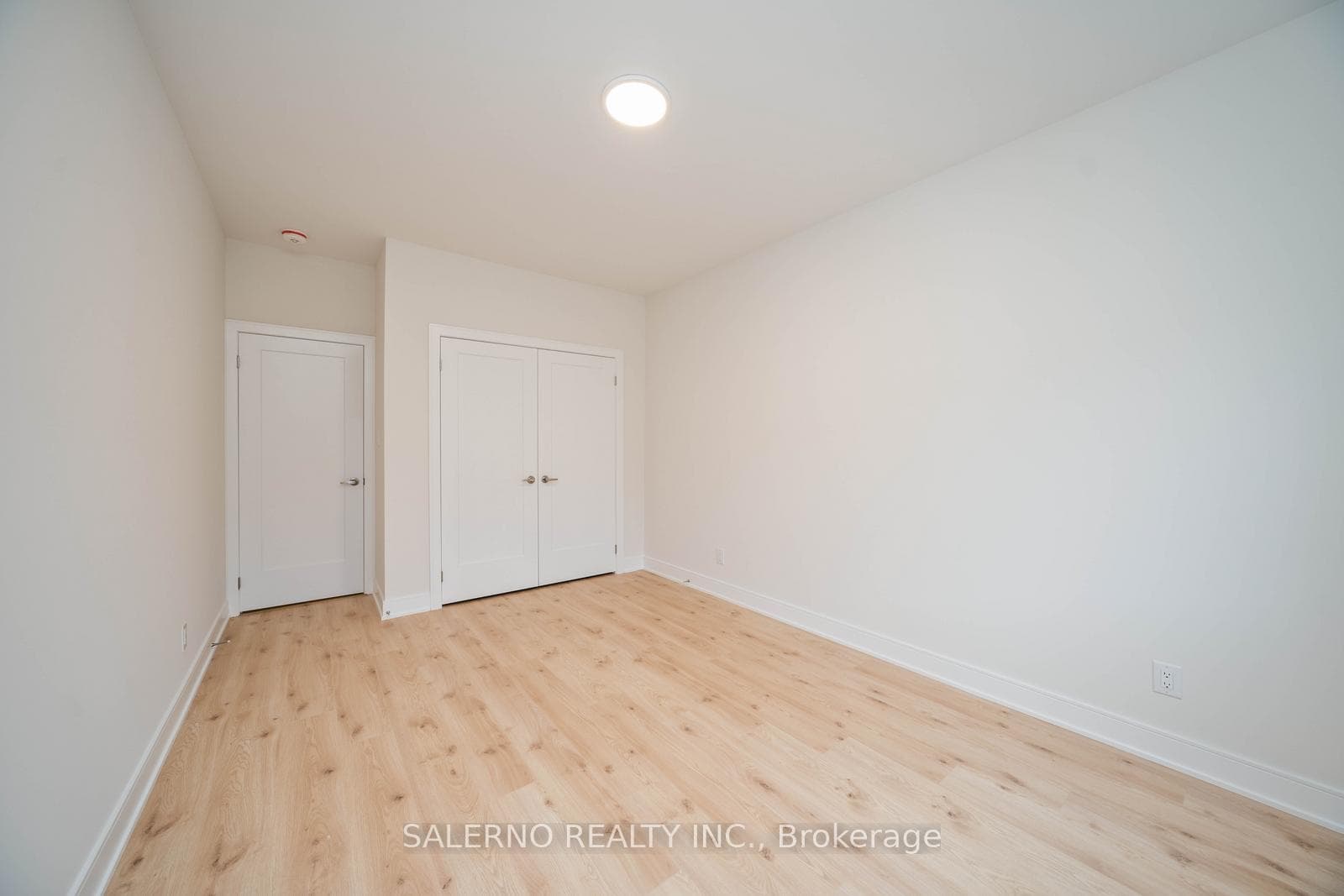 100 Berkely Street Unit Lower photo 24