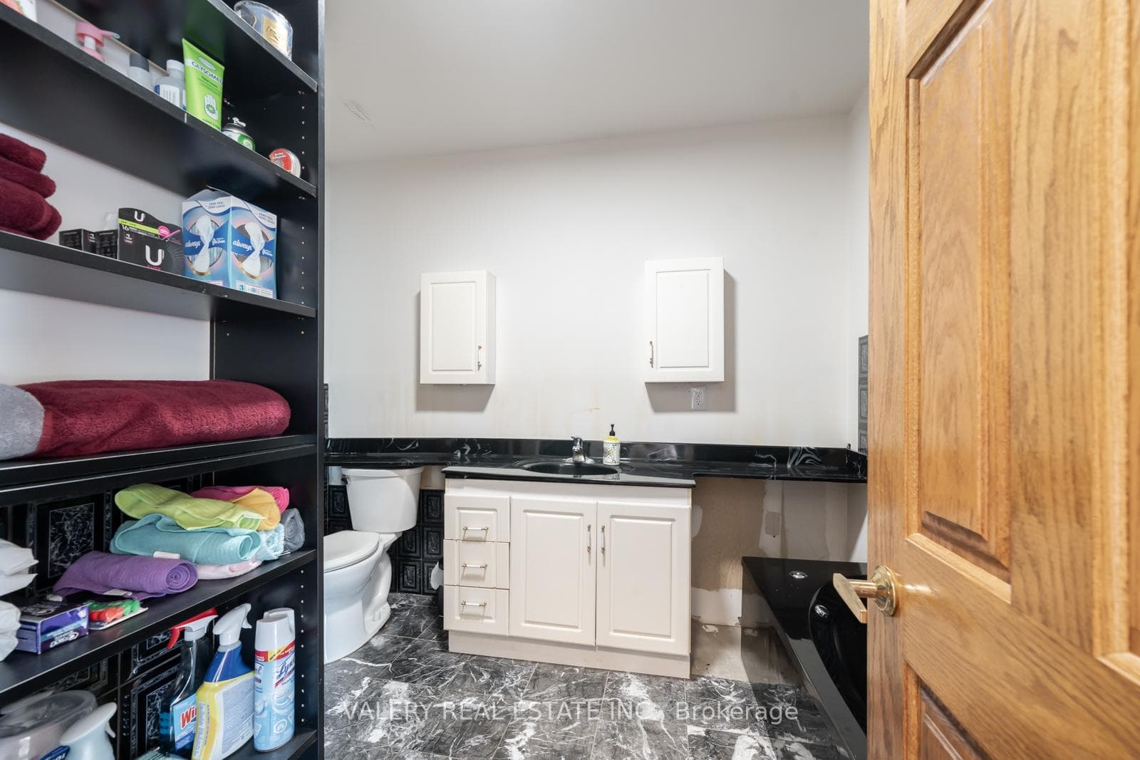 35 Pinewood Avenue photo 5