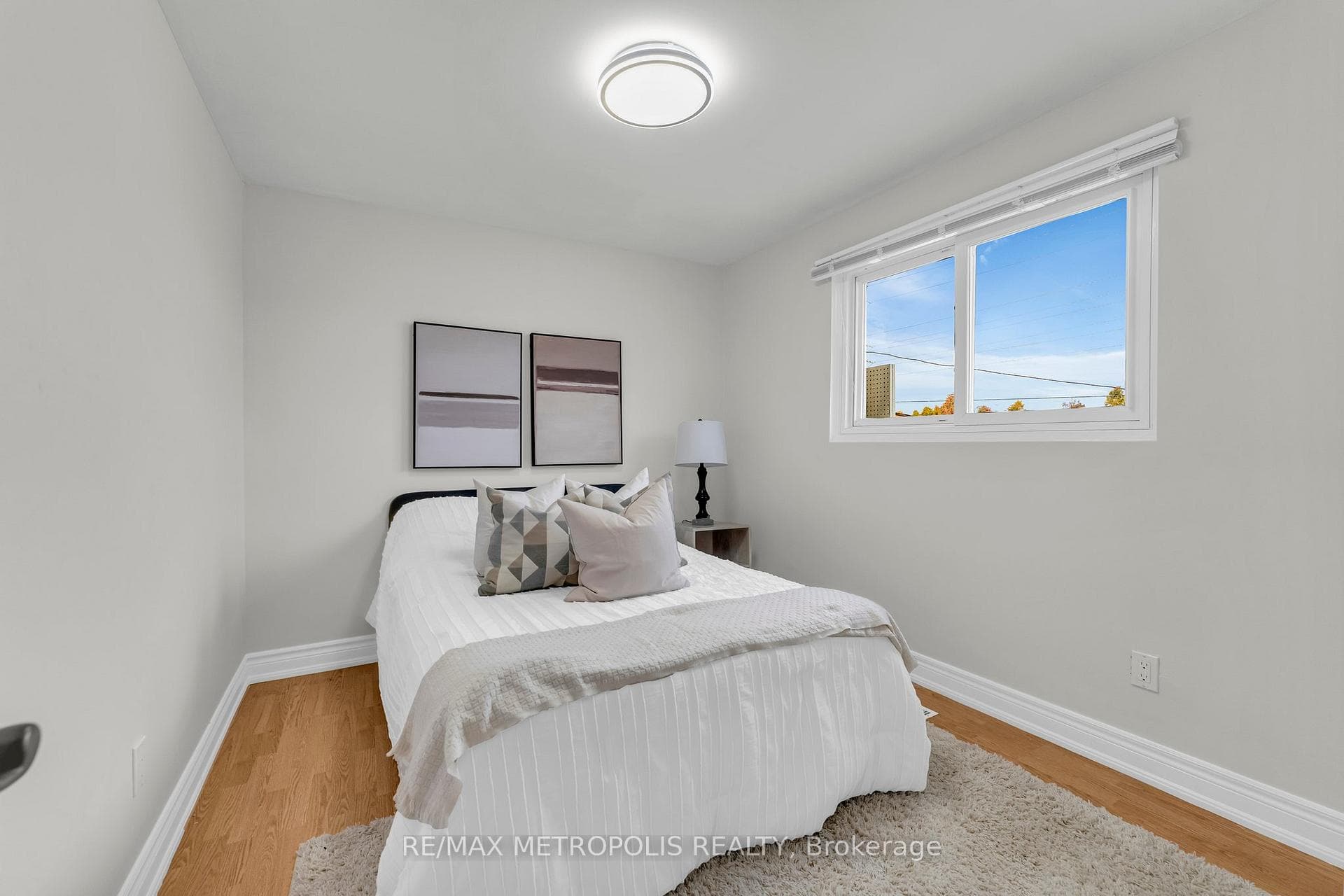 6 Danton Court photo 15