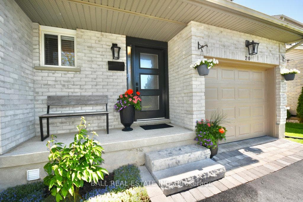 20 Josselyn Drive photo 1