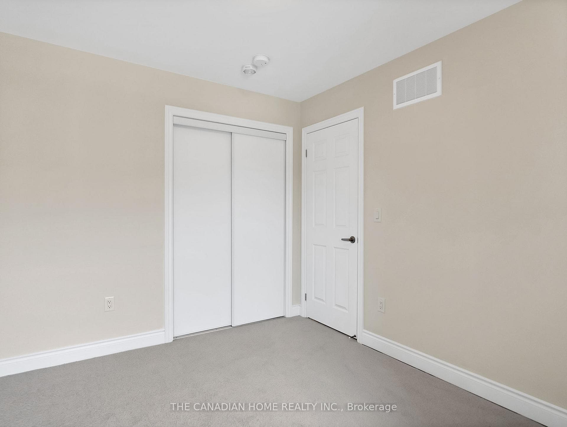 12 Marvin Avenue photo 31