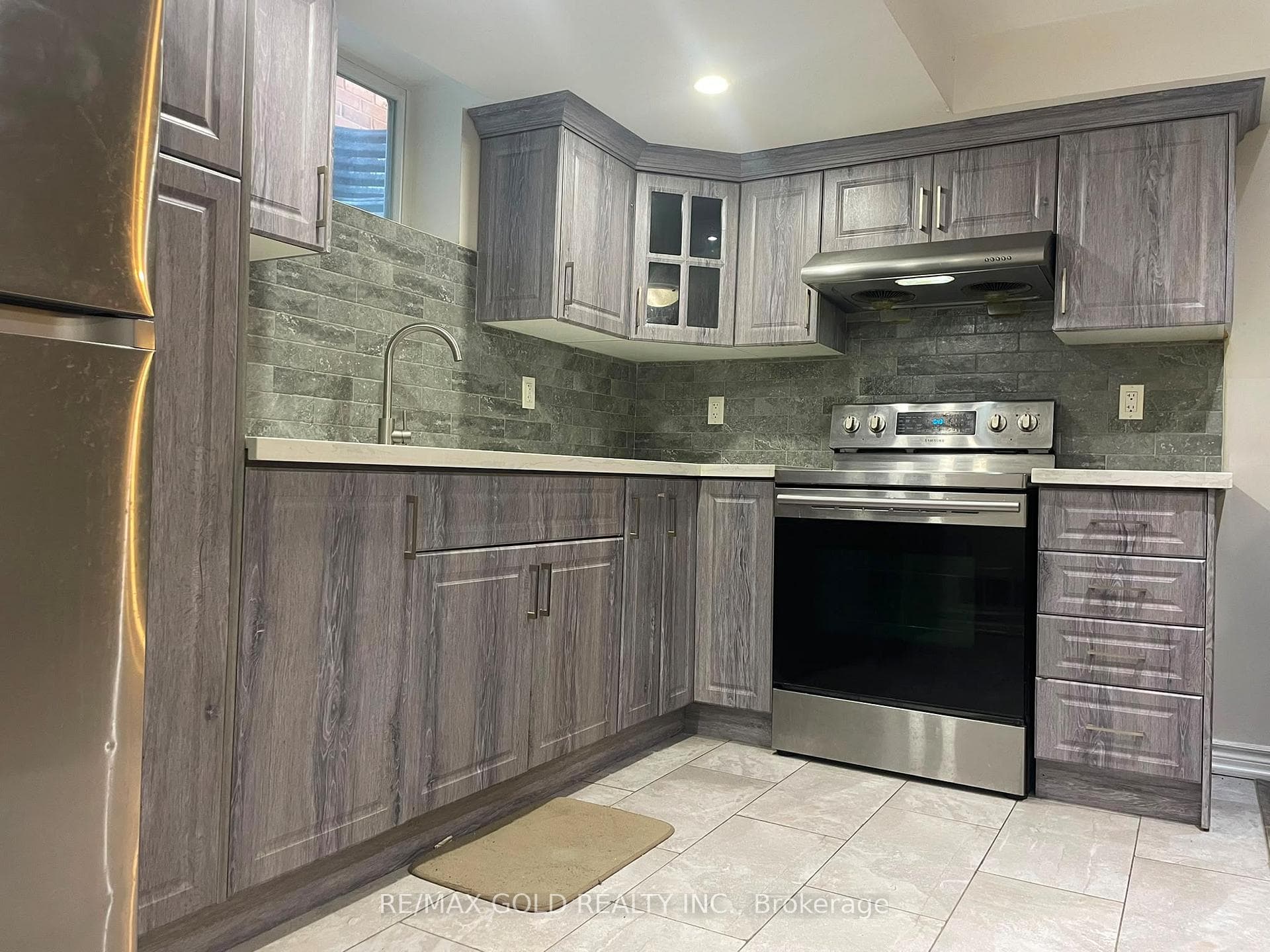 20 Kincaid Lane Unit BSMT photo 8