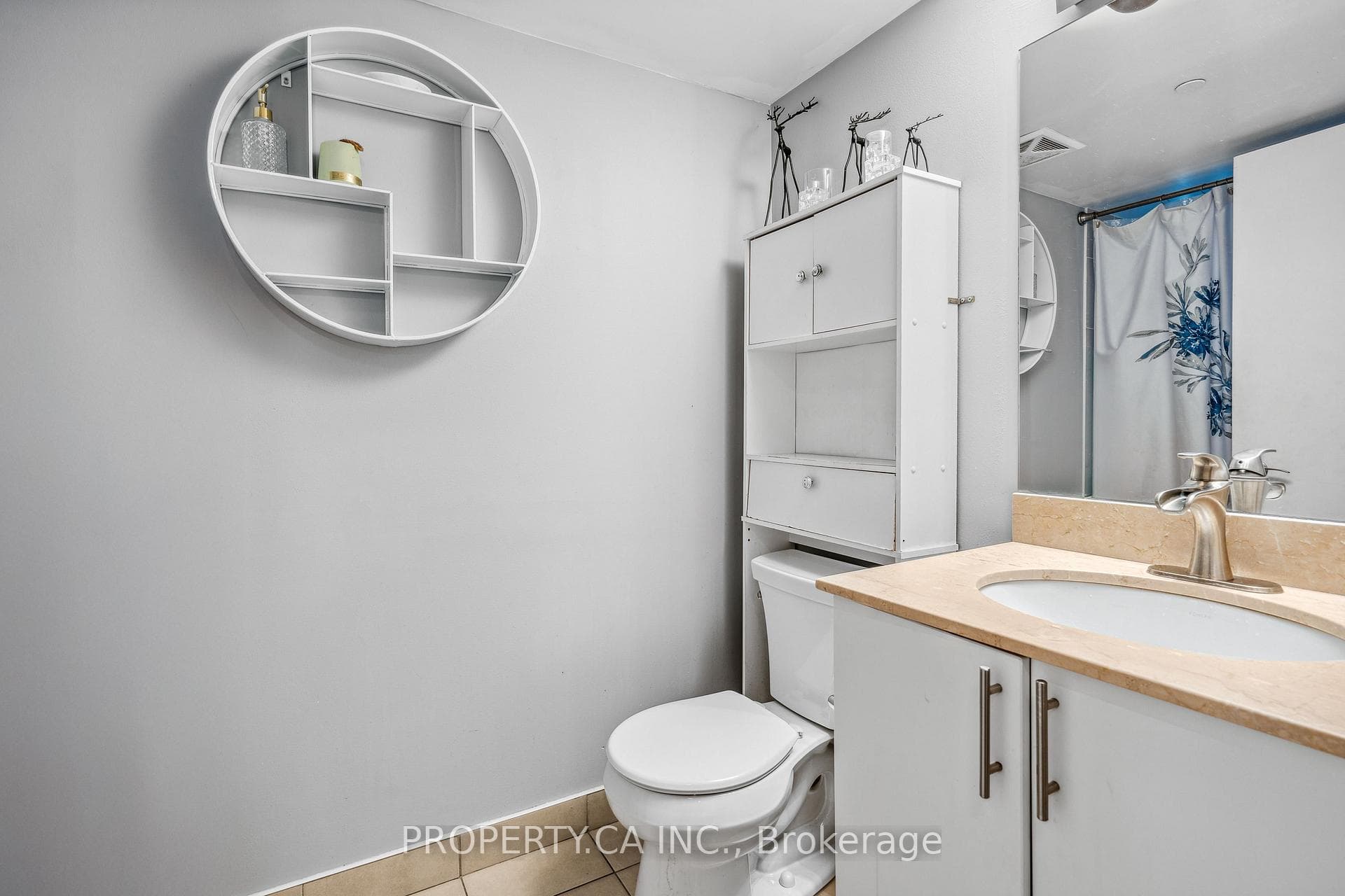 800 Lawrence Avenue Unit 306 photo 9