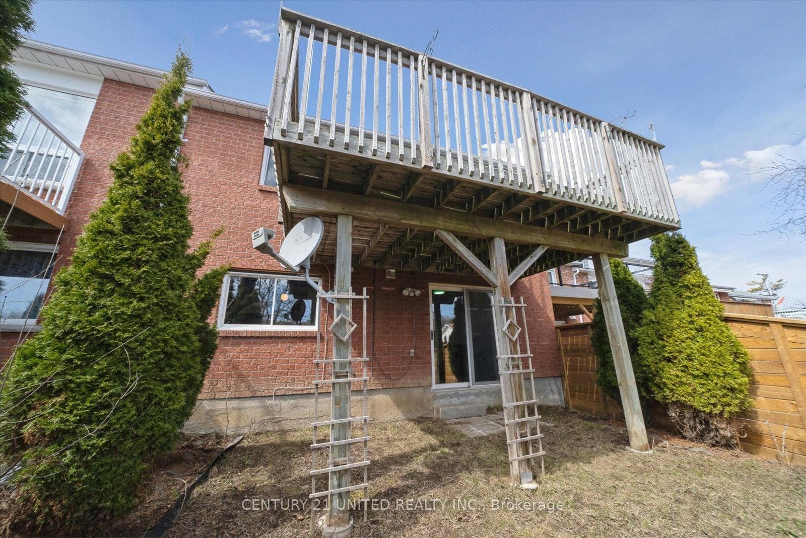 1343 Eagle Crescent photo 38