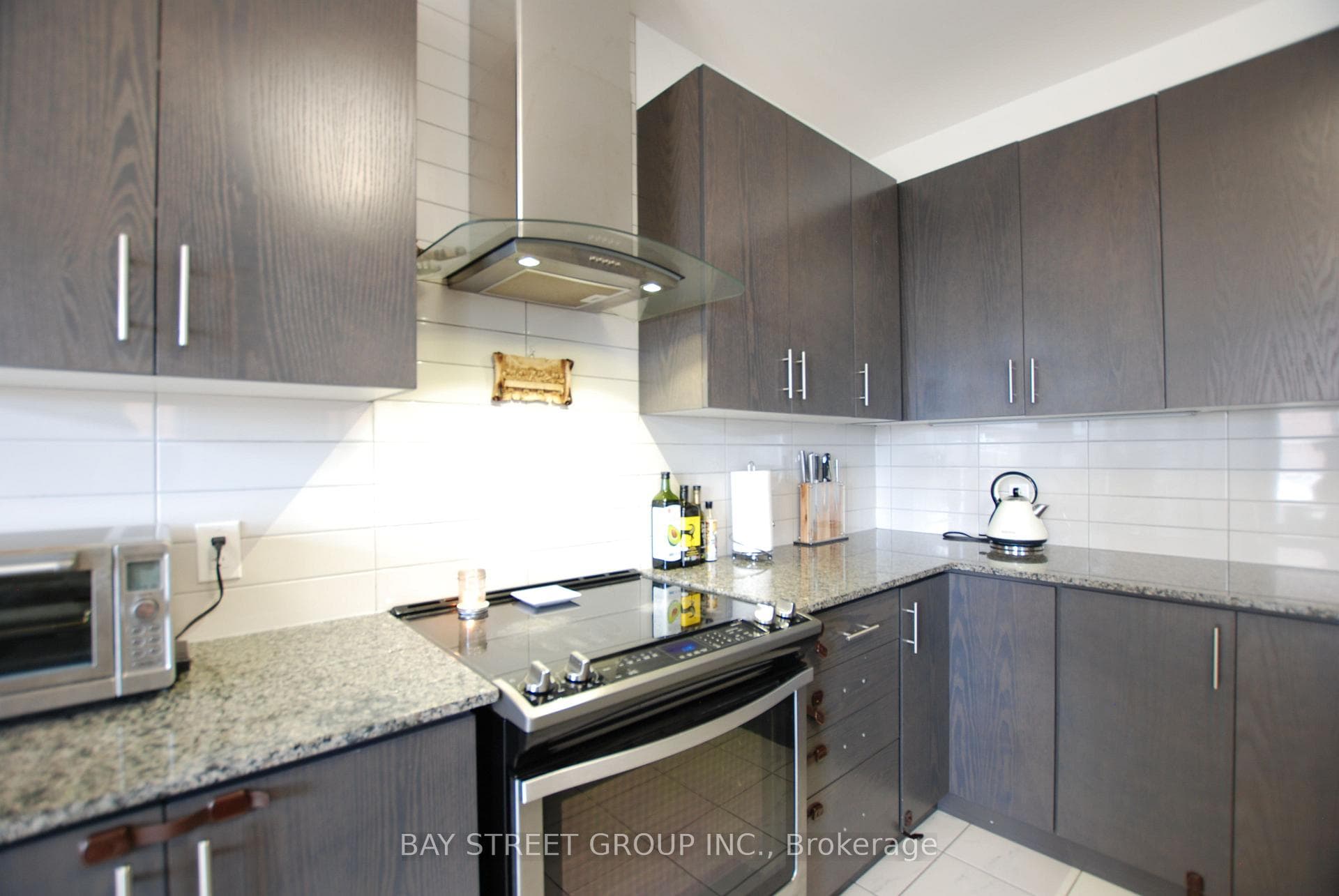 45 Frank Kelly Drive photo 11