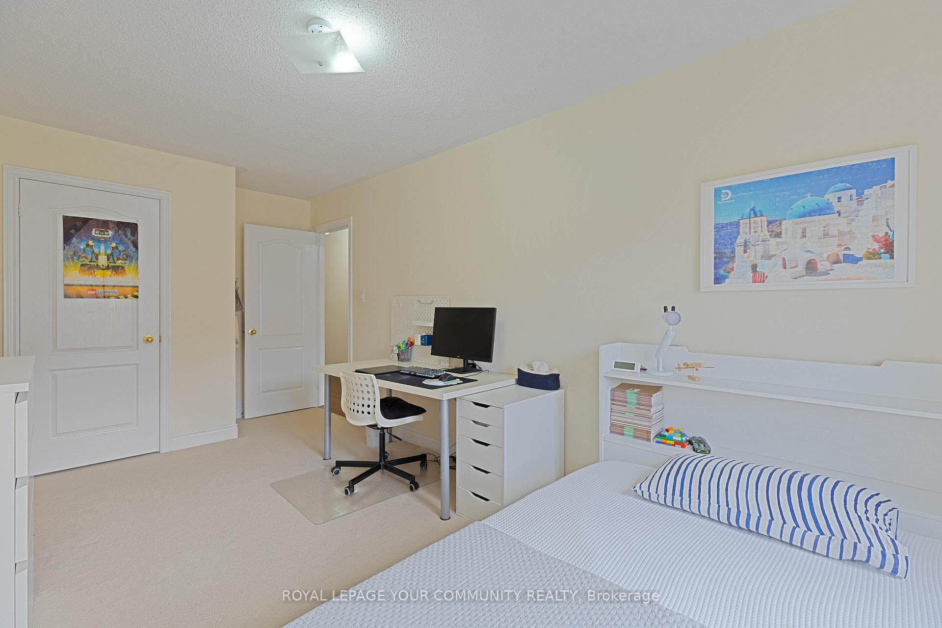 8777 Dufferin Street Unit 4 photo 25