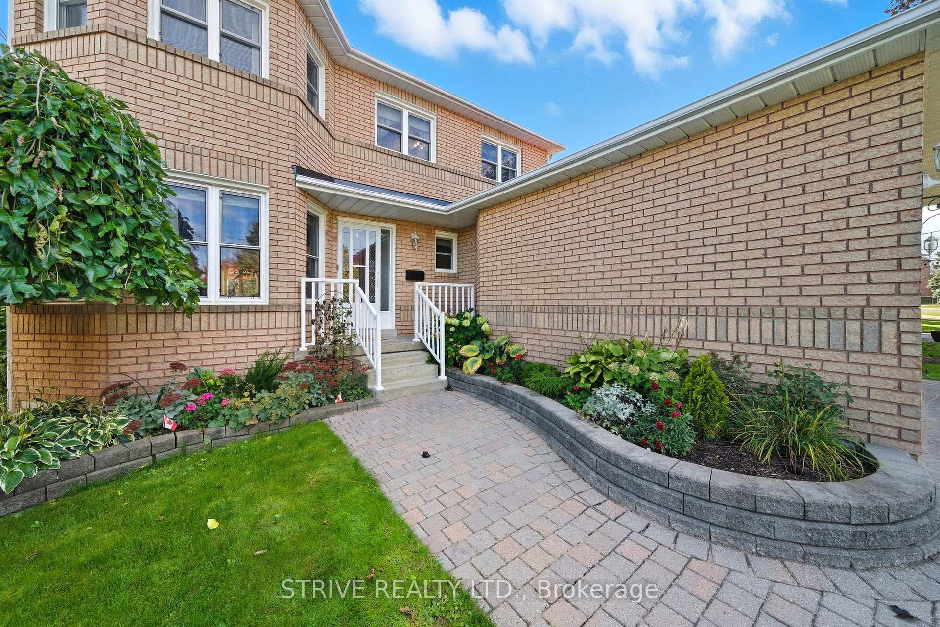 705 Carlisle Street photo 3