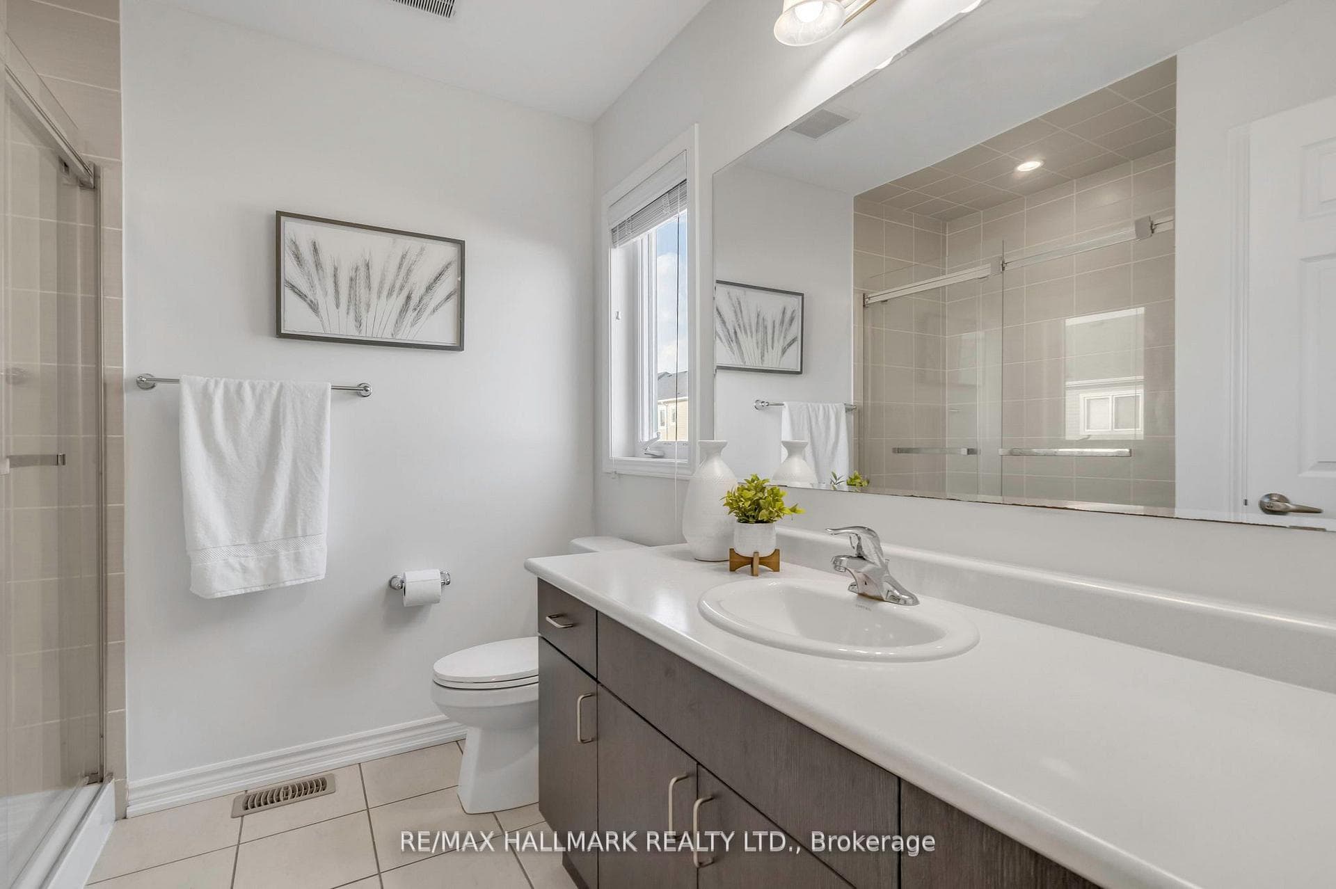 246 Waterbrook Lane photo 27
