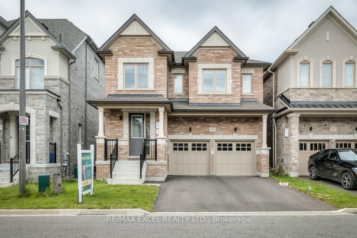 8 Collier Crescent photo 1