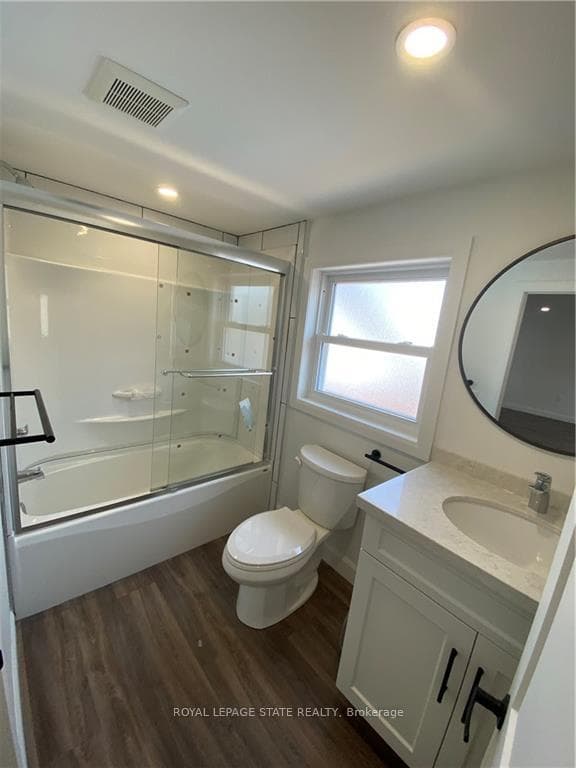 176 Queensdale Avenue Unit Upper photo 7
