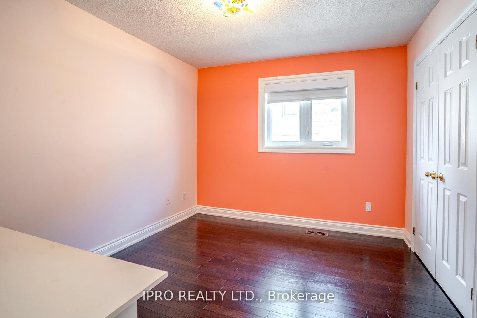 229 Baker Avenue photo 28