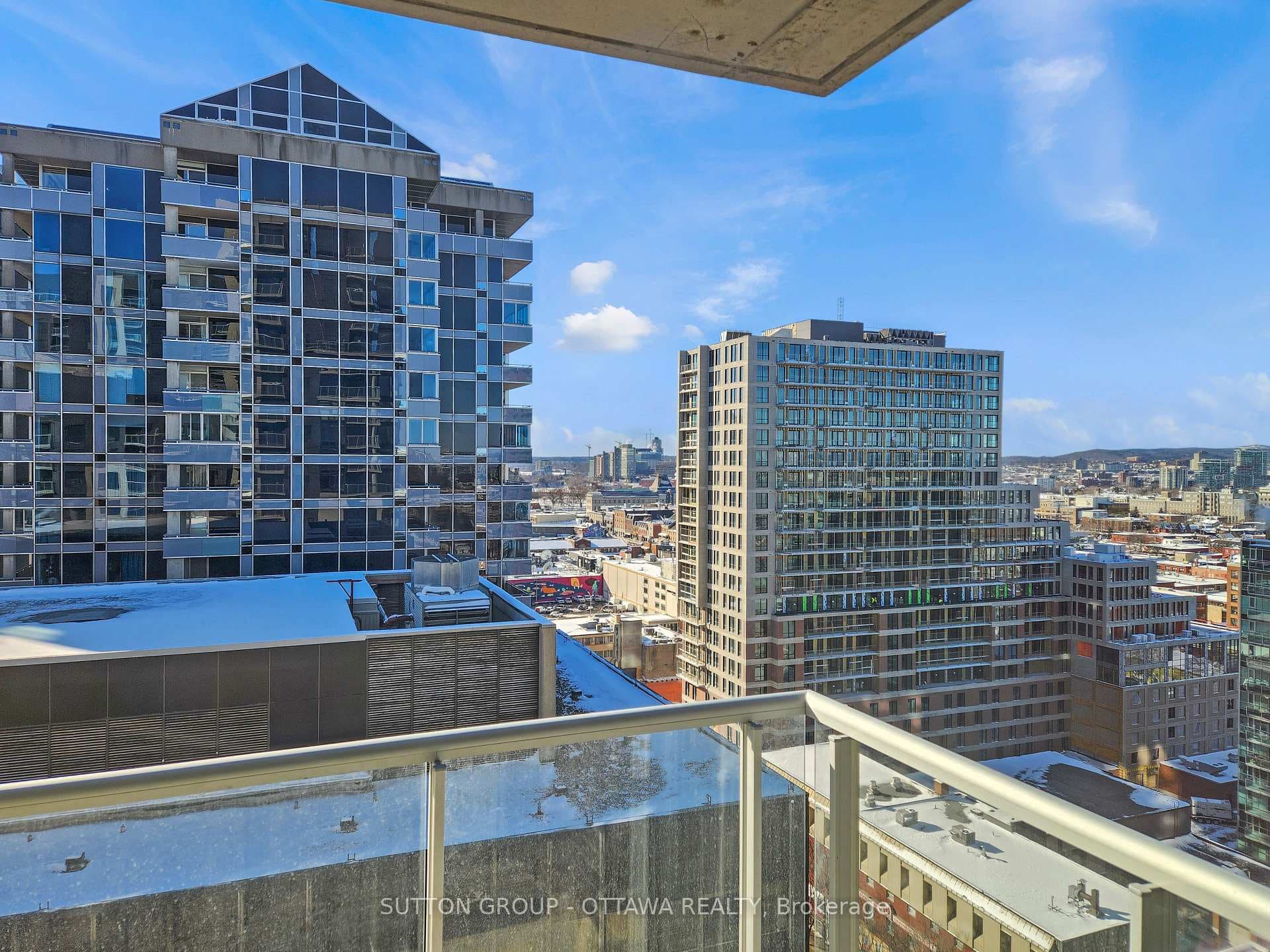 180 George Street Unit 1701 photo 26