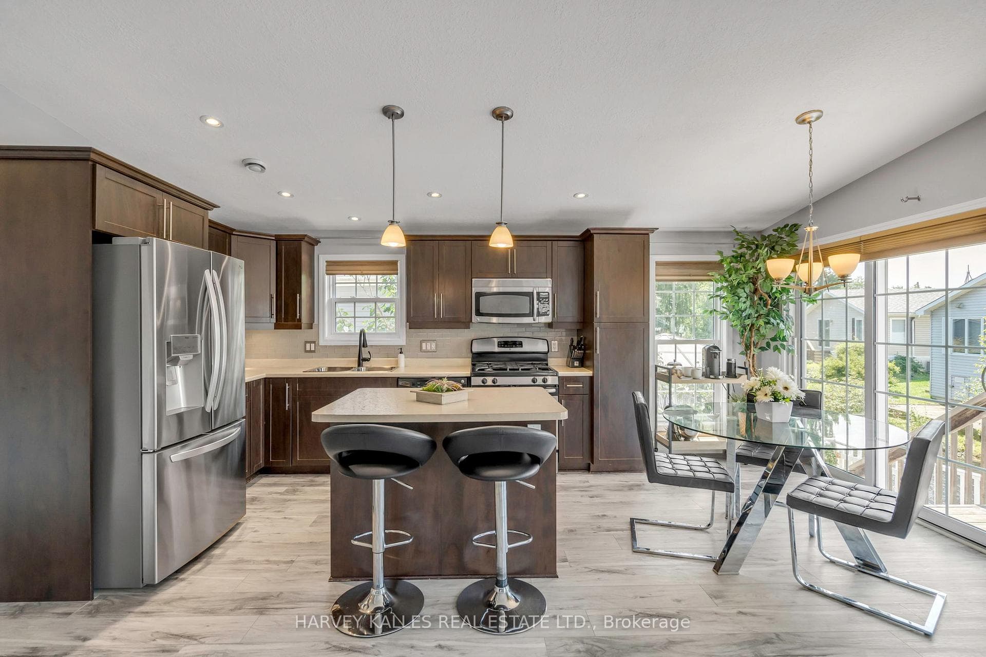 Kitchen island