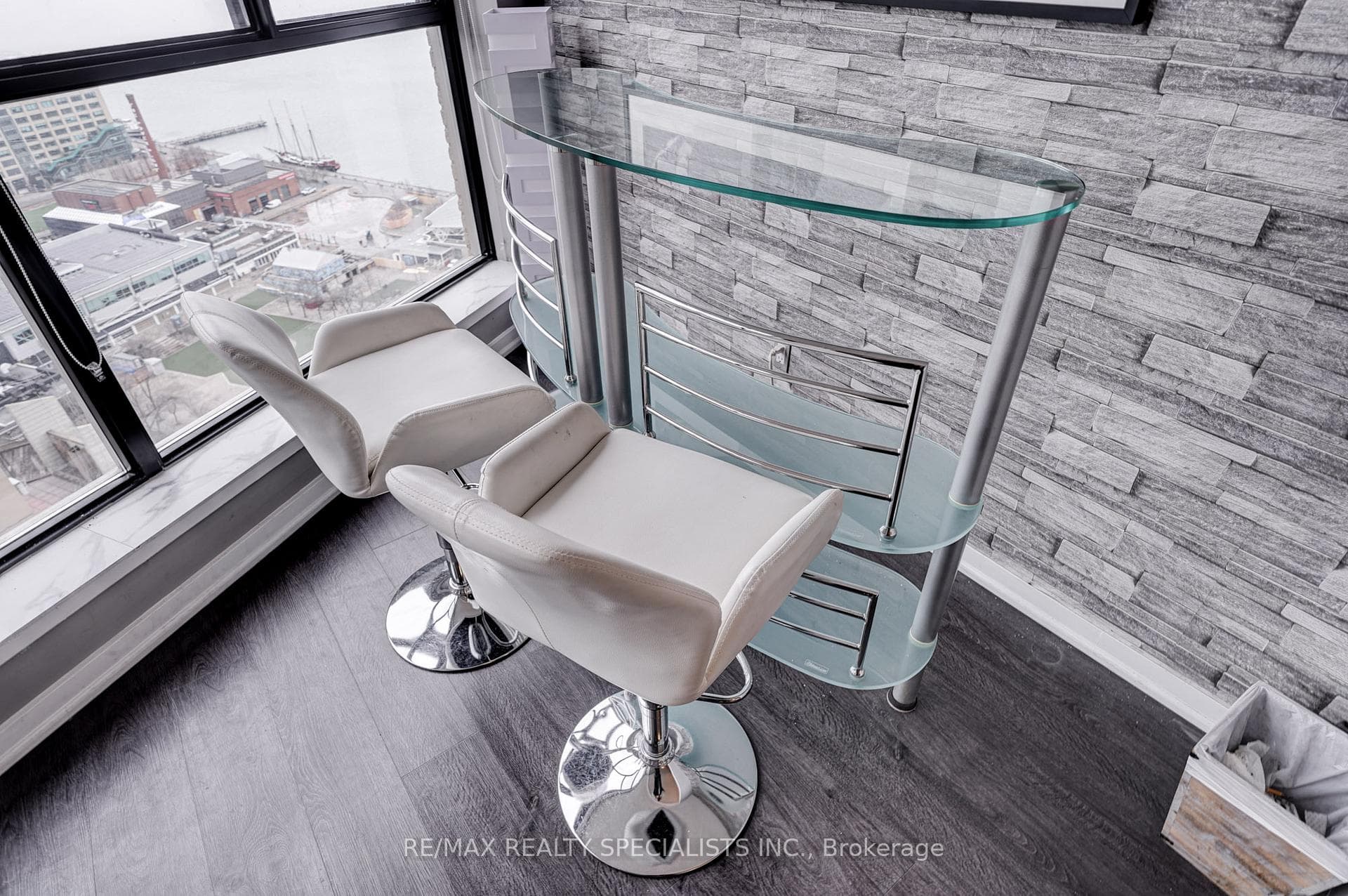 260 Queens Quay Unit 3007 photo 24