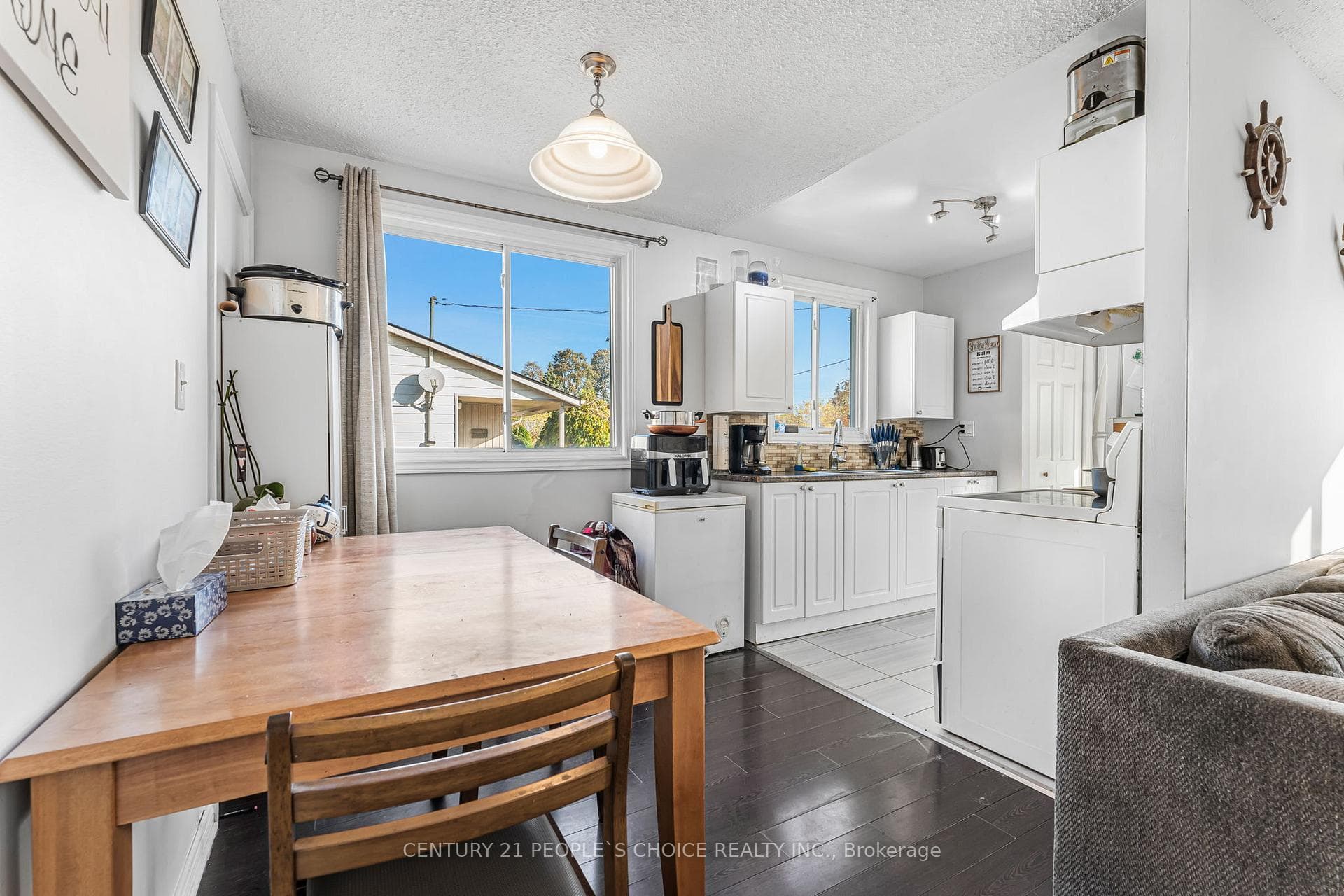49 Hill Park Lane photo 8