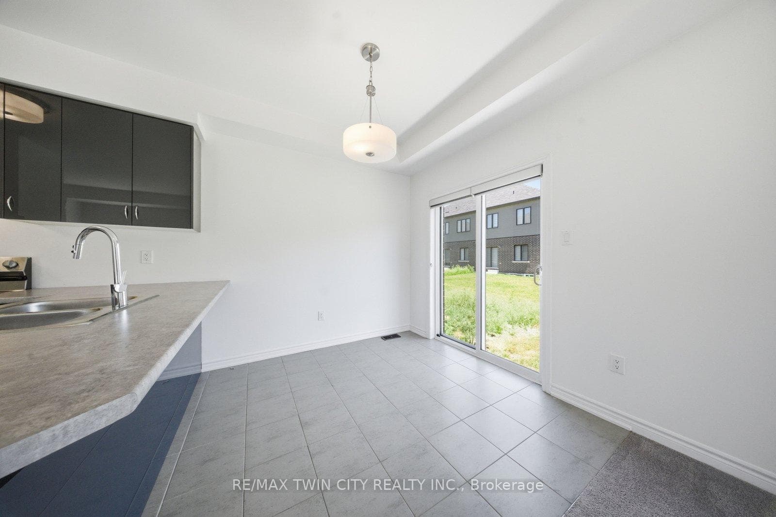 26 Copeman Avenue photo 12