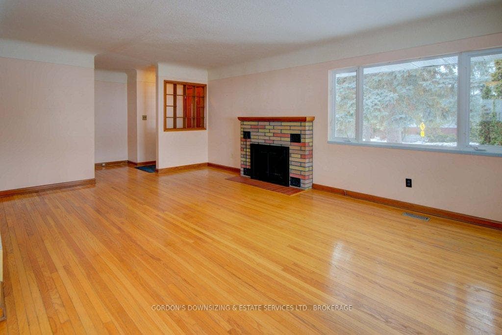 300 Old Quarry Road photo 8