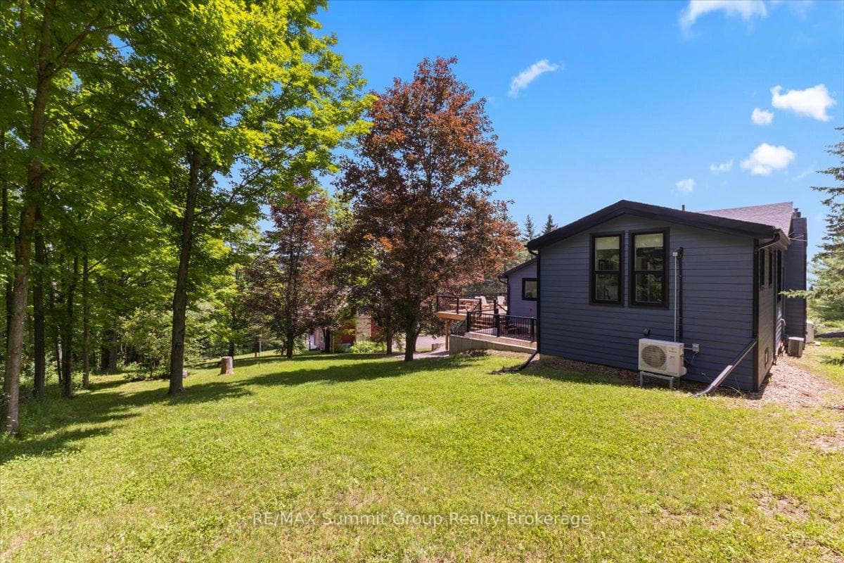 123 Amik Court photo 35