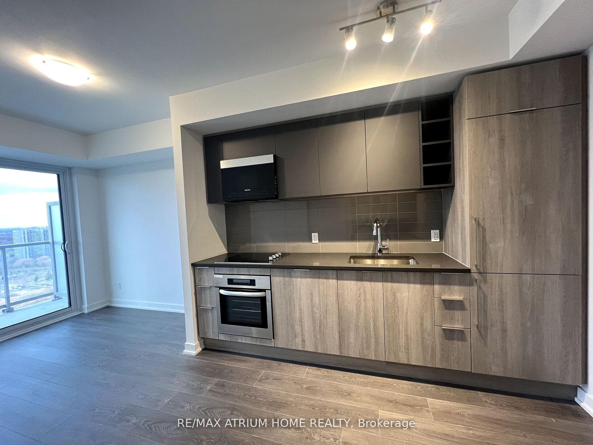 2031 Kennedy Road Unit 2321 photo 8