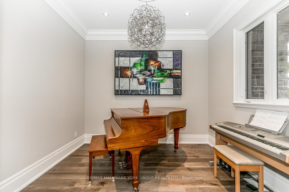 1 Houdini Way photo 6