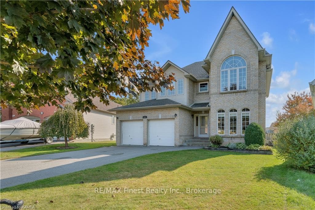 121 JESSUP Lane photo 2