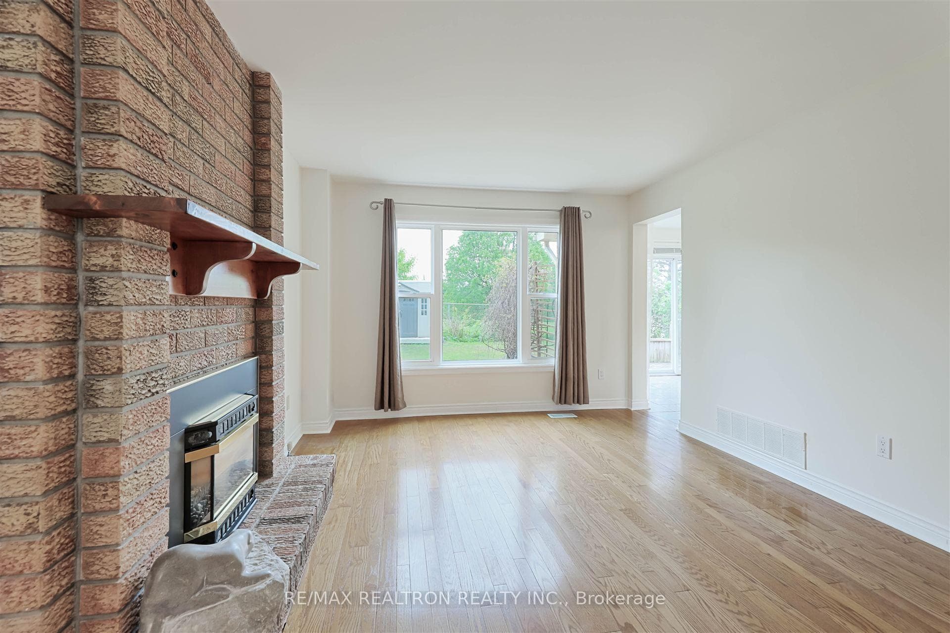 263 Orchard Heights Boulevard photo 24