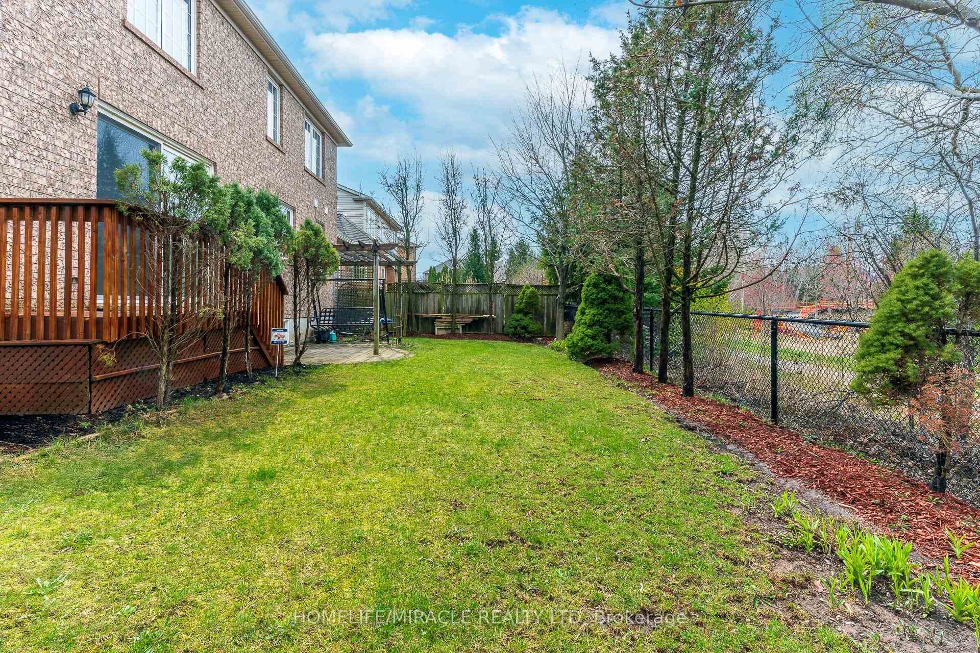 2299 Glazebrook Circle photo 49