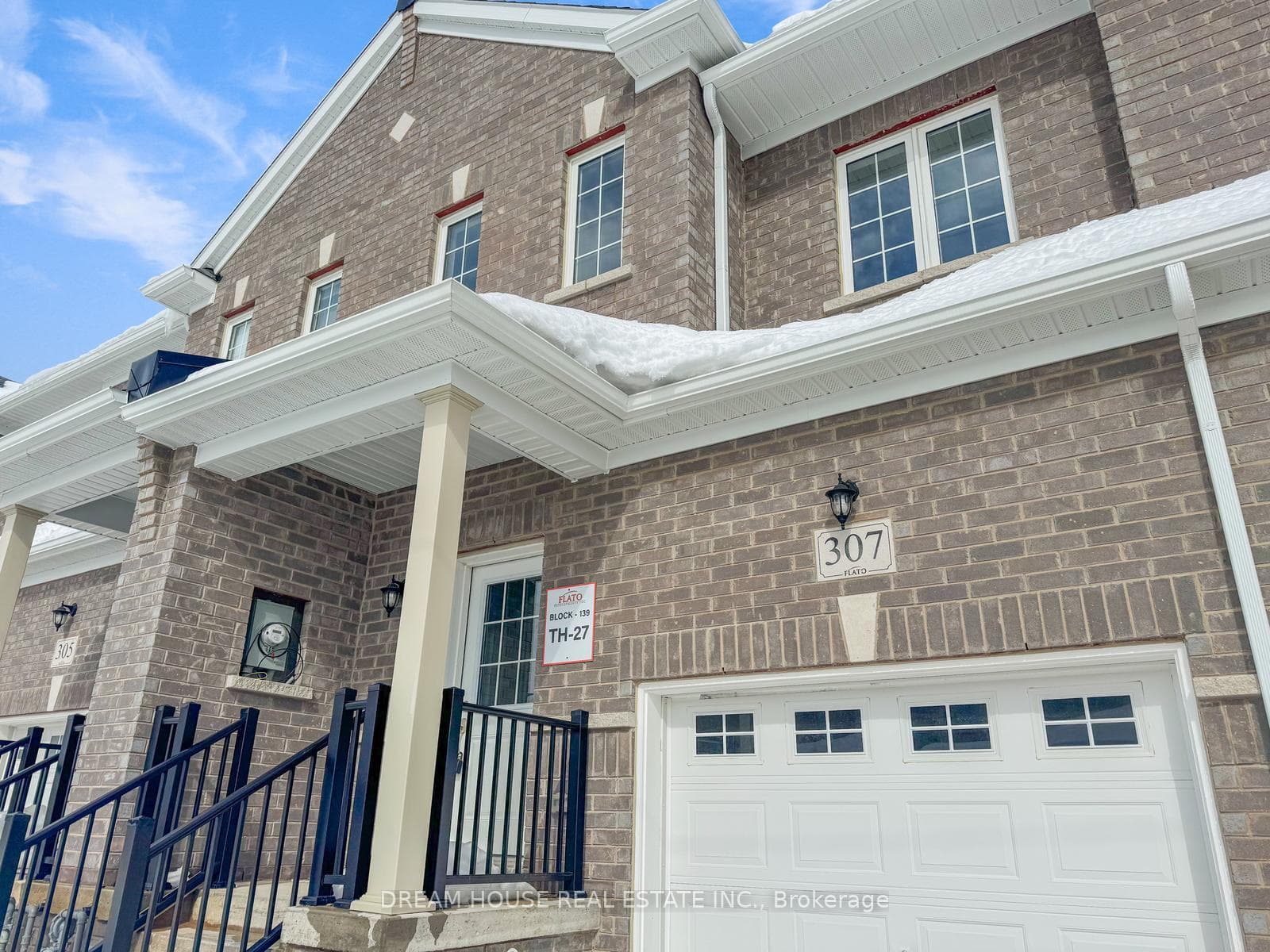 307 Russell Street photo 1