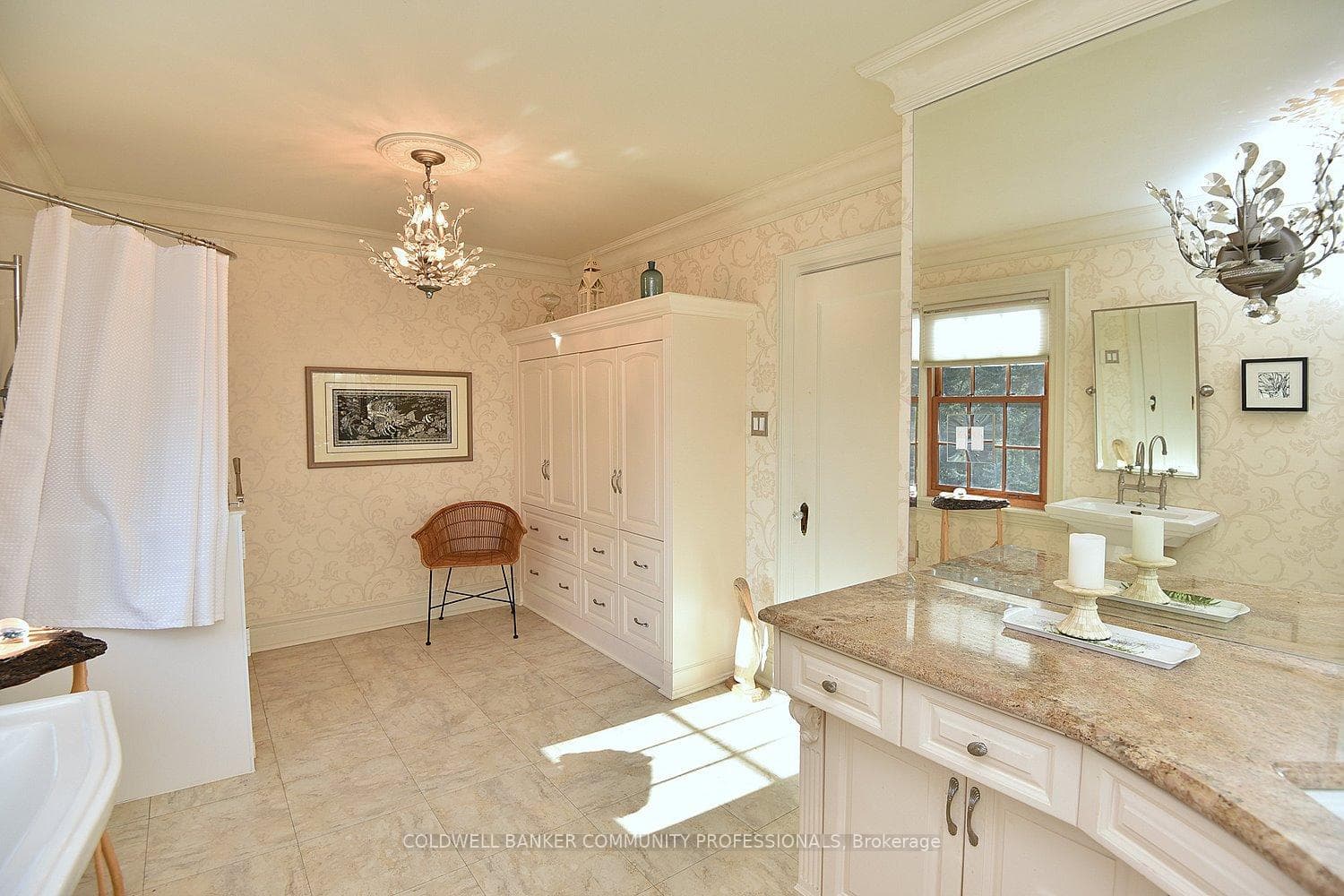 9 Rowanwood Avenue photo 23