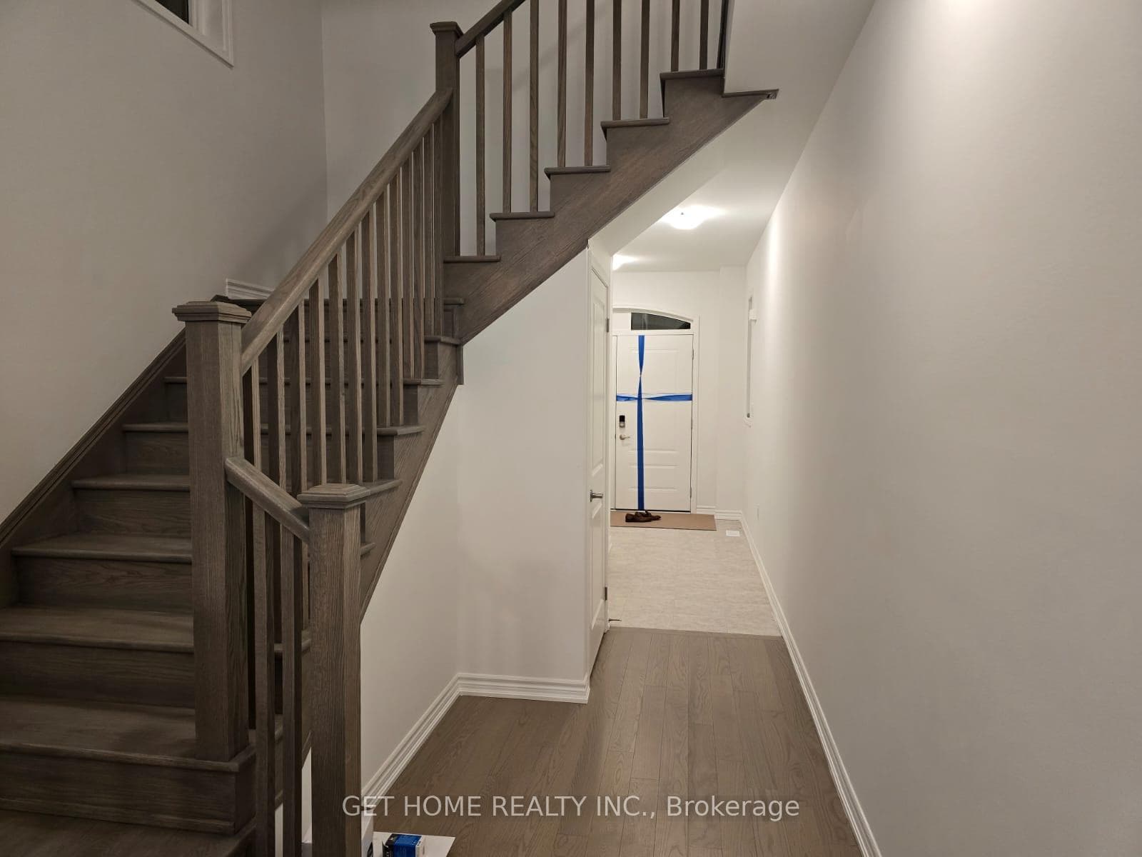 2883 Foxden Square photo 5