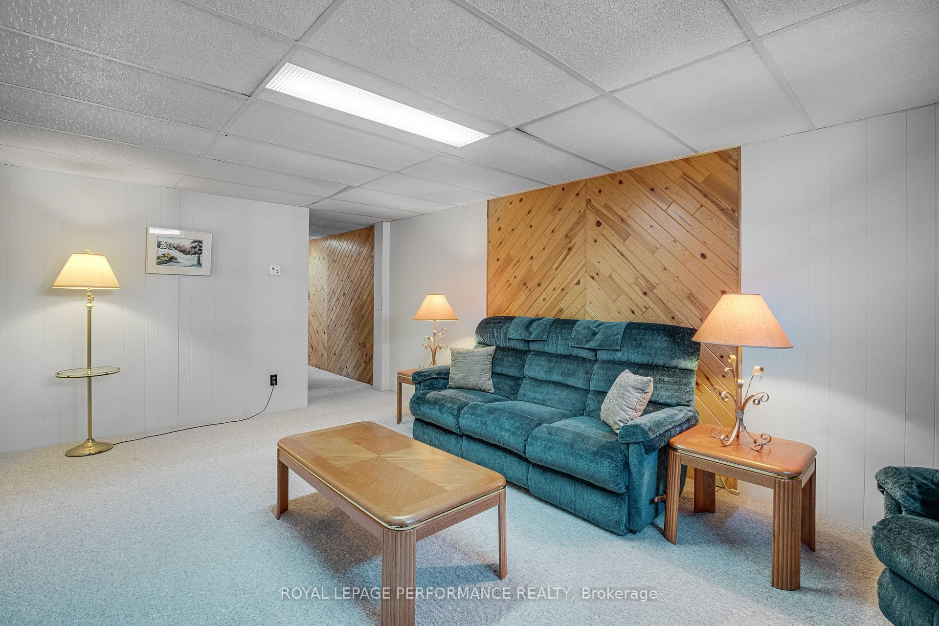 459 Theriault Street photo 26