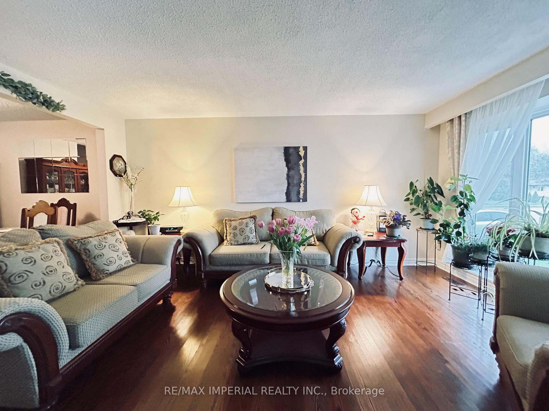 1282 Pallatine Drive photo 4