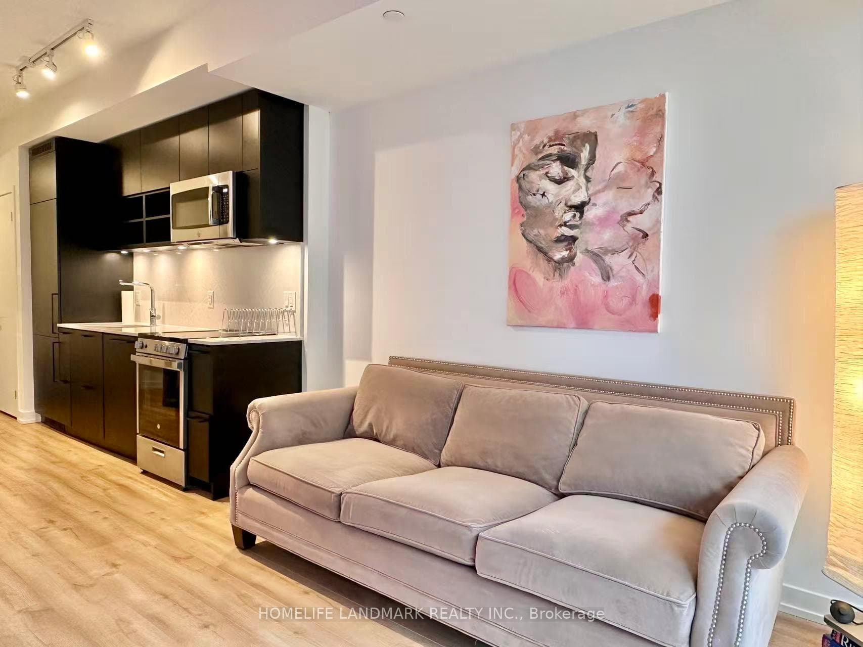 135 East Liberty Street Unit 2308 photo 6