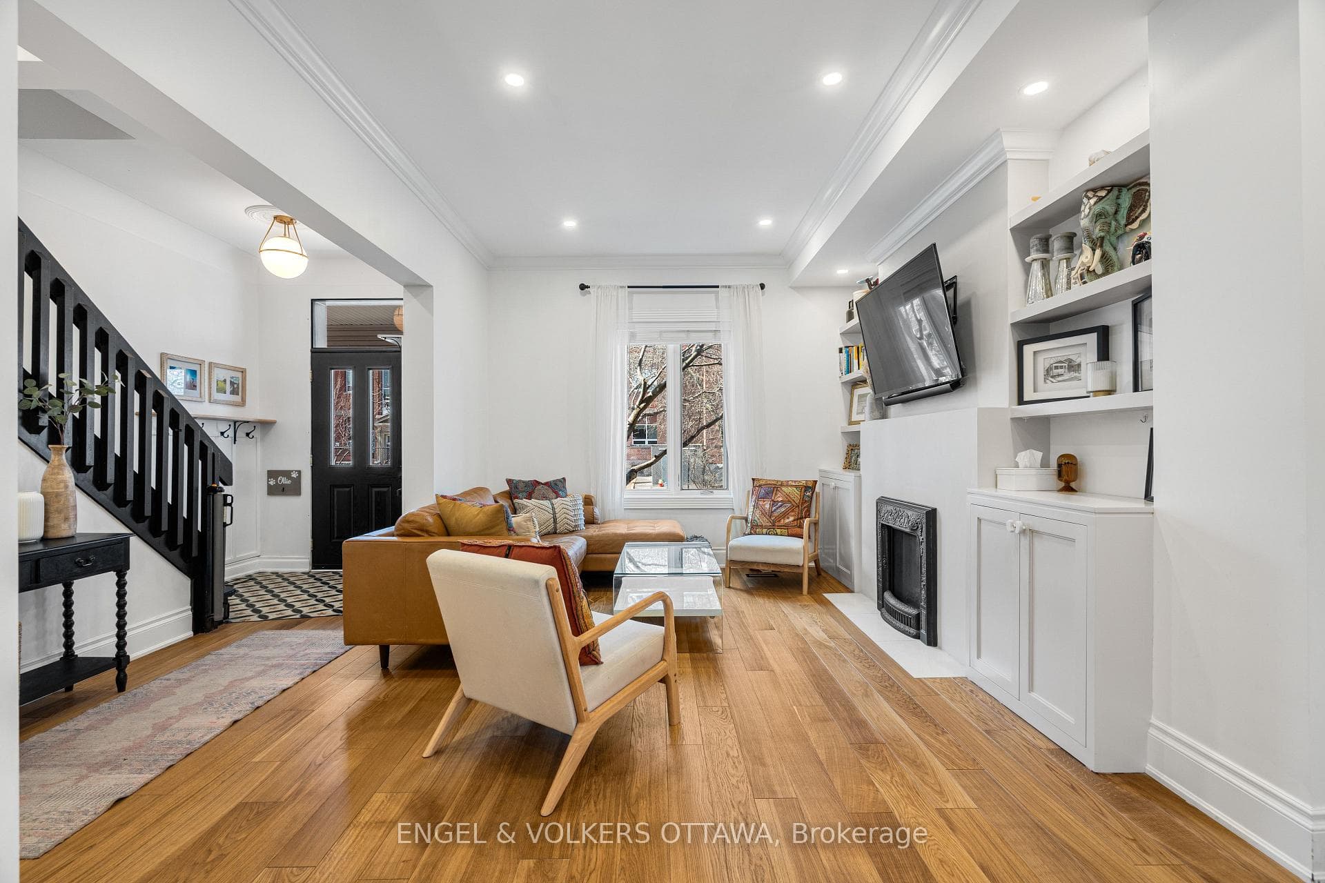 817 Lyon Street photo 6