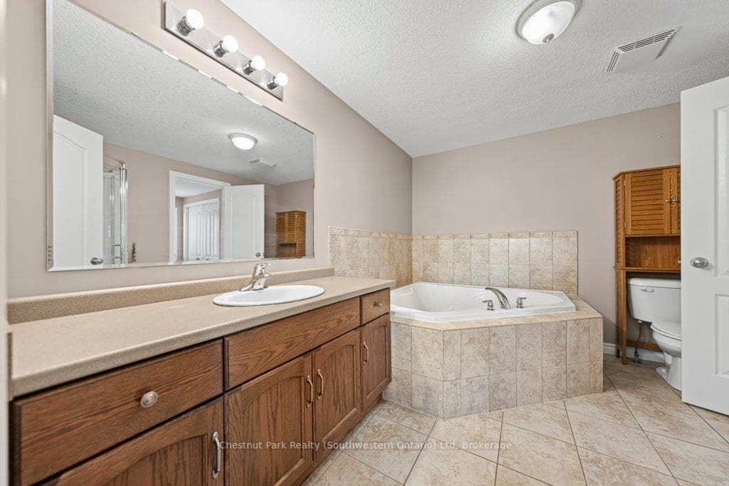 274 SEVERN Drive photo 20